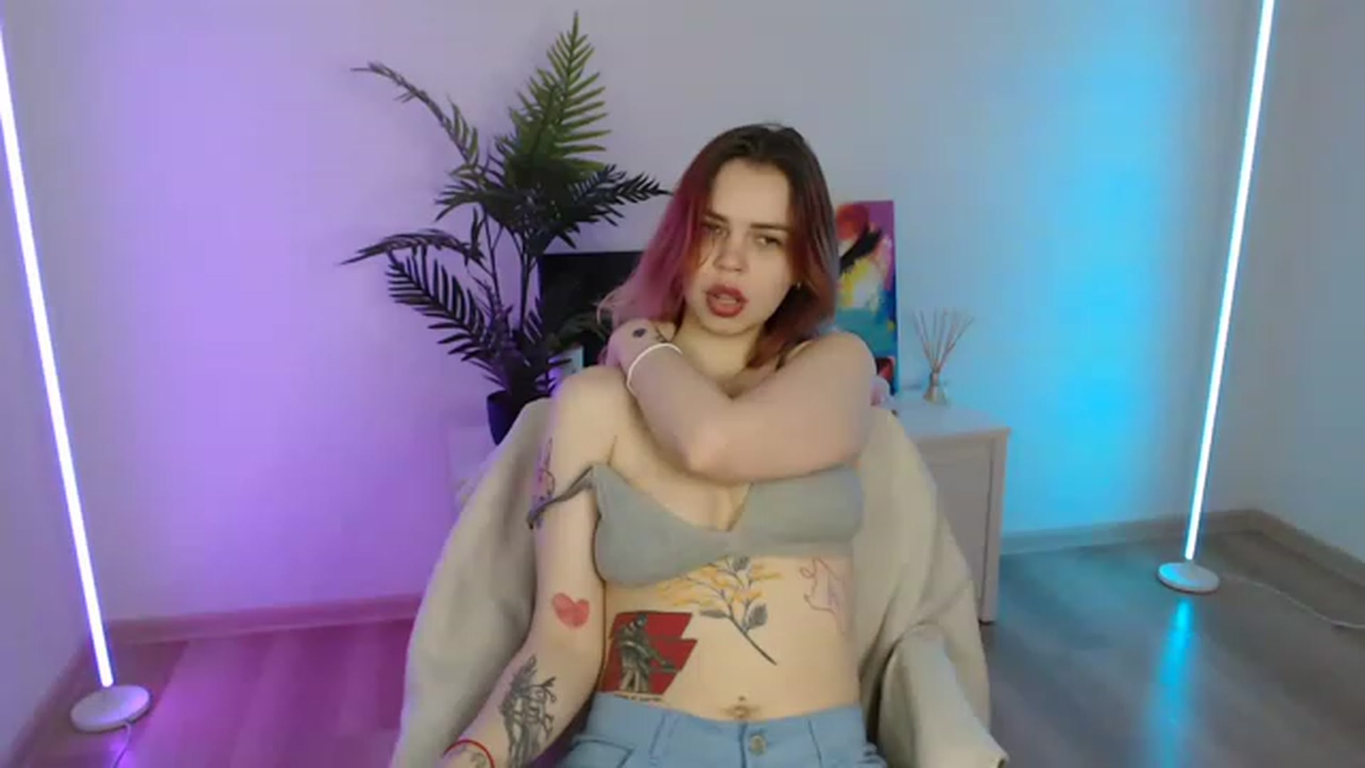 Gallery image thumbnail from NicolyRio's myfreecams stream on, 05/10/2023, 09:06 image 10 of 20