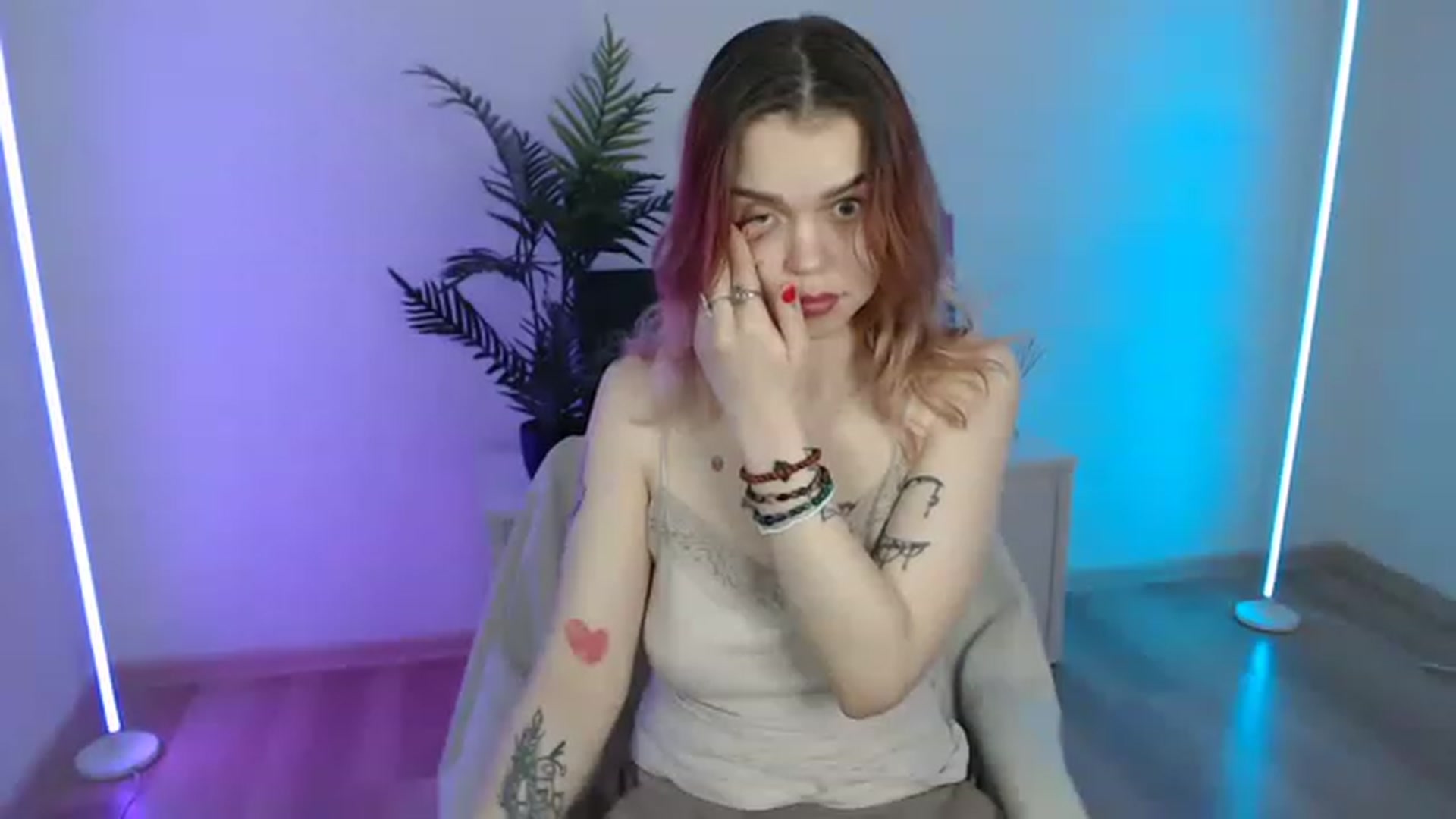 Gallery image thumbnail from NicolyRio's myfreecams stream on, 05/15/2023, 09:22 image 10 of 20