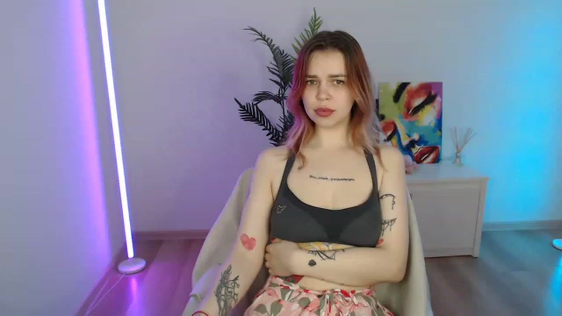 Gallery image thumbnail from NicolyRio's myfreecams stream on, 05/17/2023, 11:02 image 1 of 20