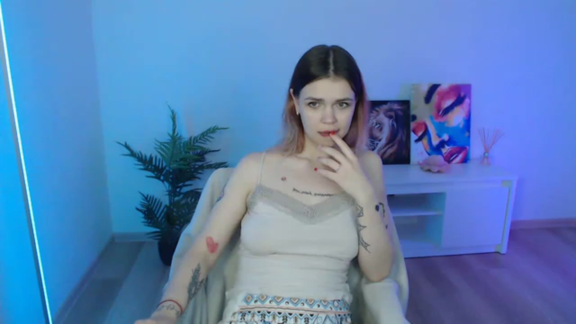 Gallery image thumbnail from NicolyRio's myfreecams stream on, 06/02/2023, 12:57 image 14 of 20