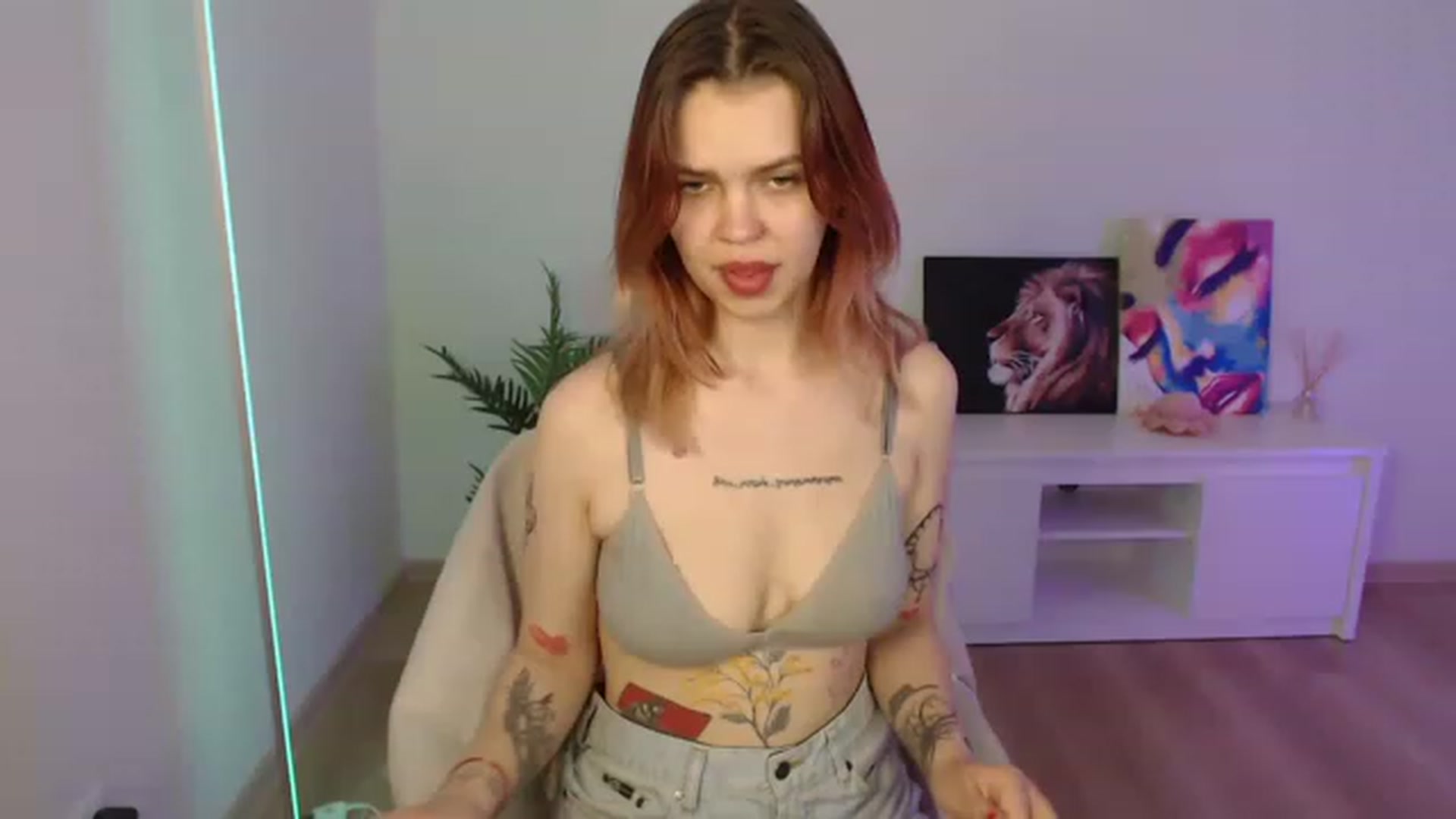 Gallery image thumbnail from NicolyRio's myfreecams stream on, 06/07/2023, 13:49 image 6 of 20