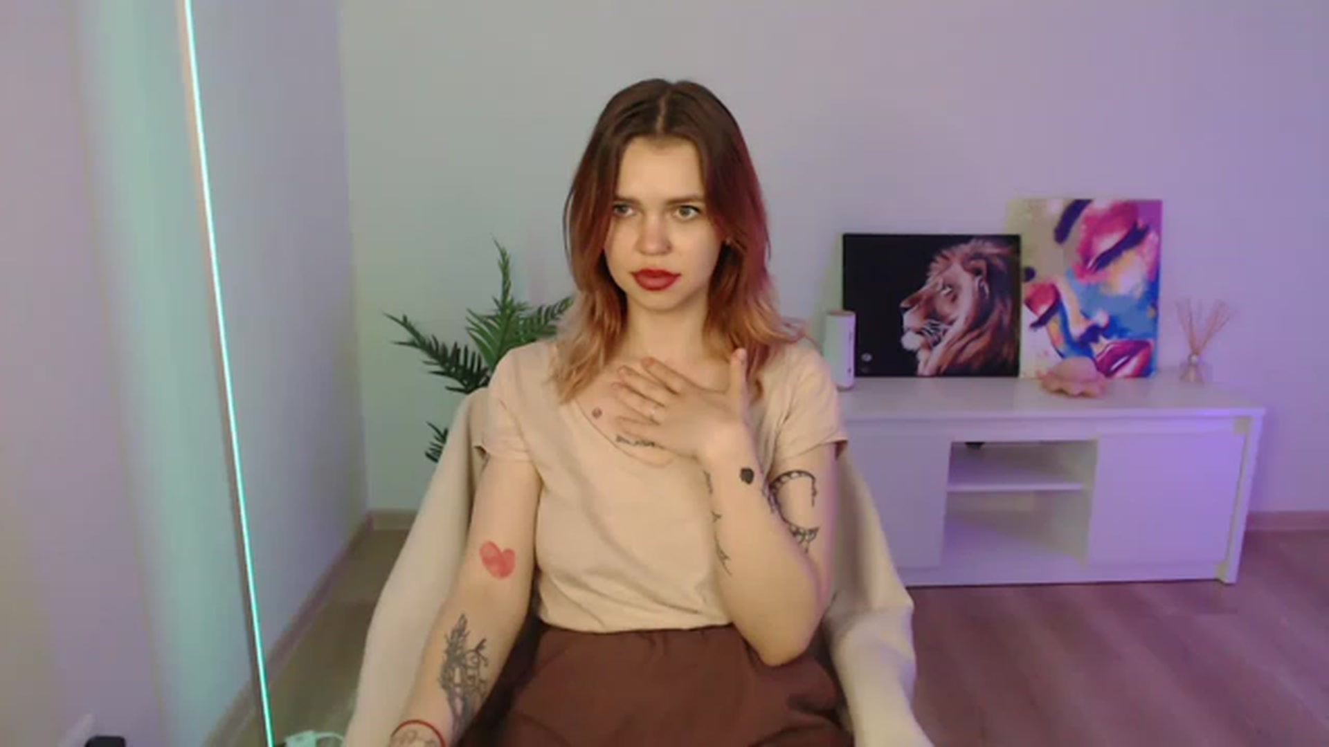 Gallery image thumbnail from NicolyRio's myfreecams stream on, 06/08/2023, 13:45 image 16 of 20