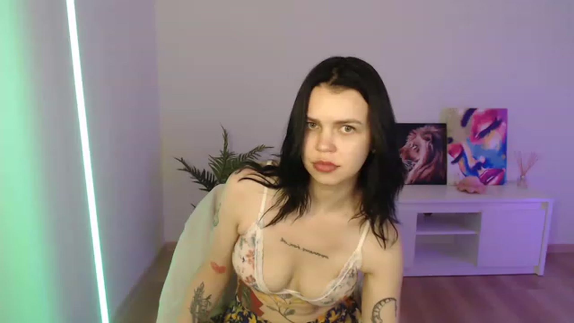 Gallery image thumbnail from NicolyRio's myfreecams stream on, 06/18/2023, 12:55 image 18 of 20