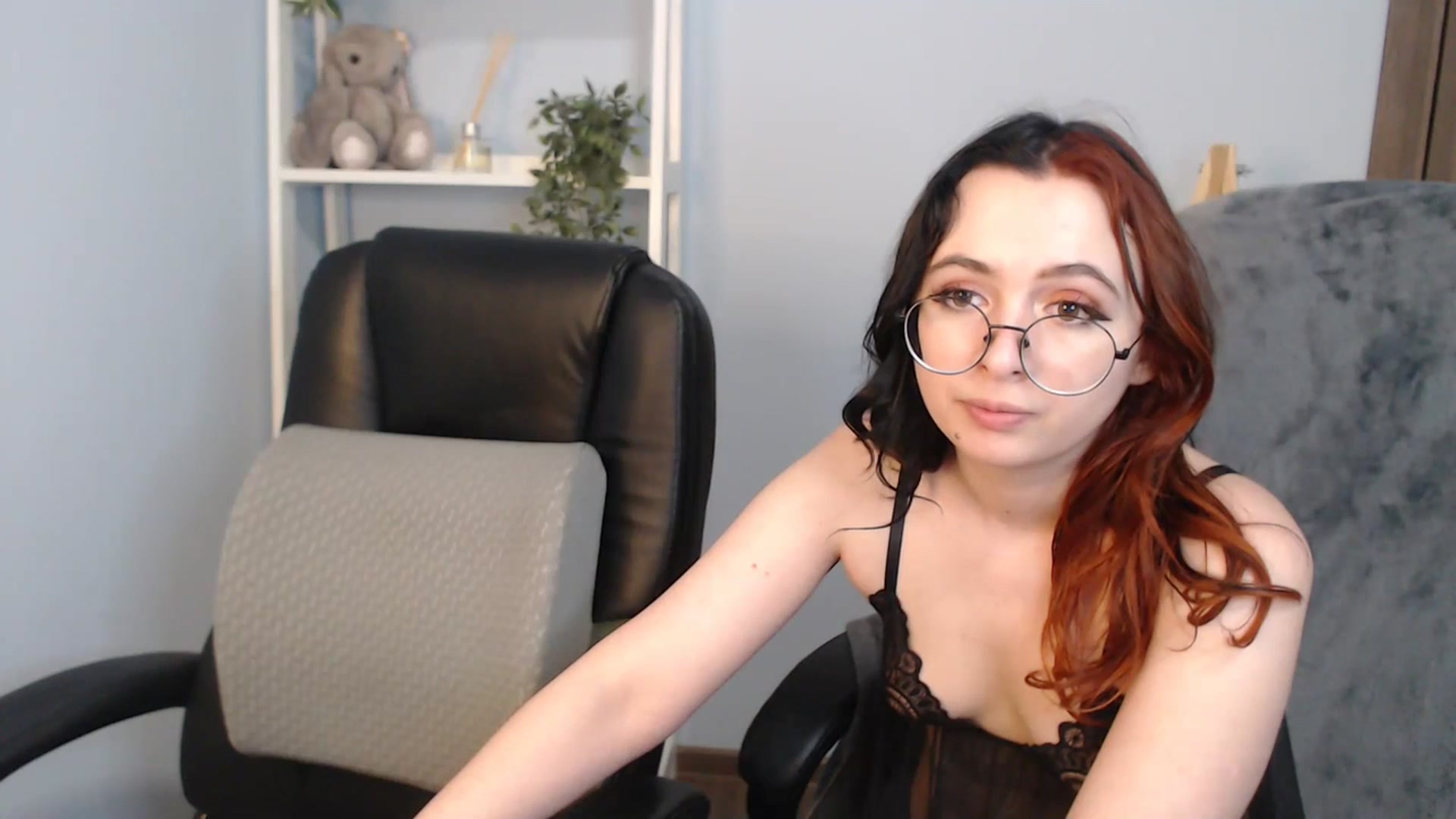 Gallery image thumbnail from NicolyRio's myfreecams stream on, 07/02/2023, 13:12 image 20 of 20