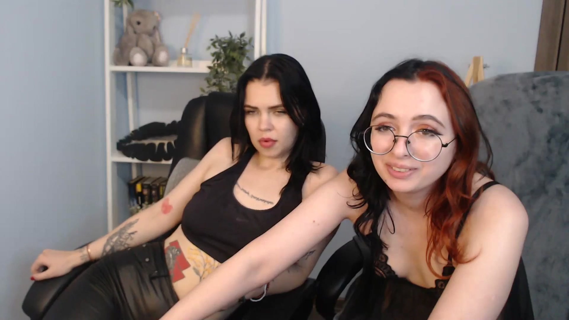 Gallery image thumbnail from NicolyRio's myfreecams stream on, 07/02/2023, 13:12 image 17 of 20