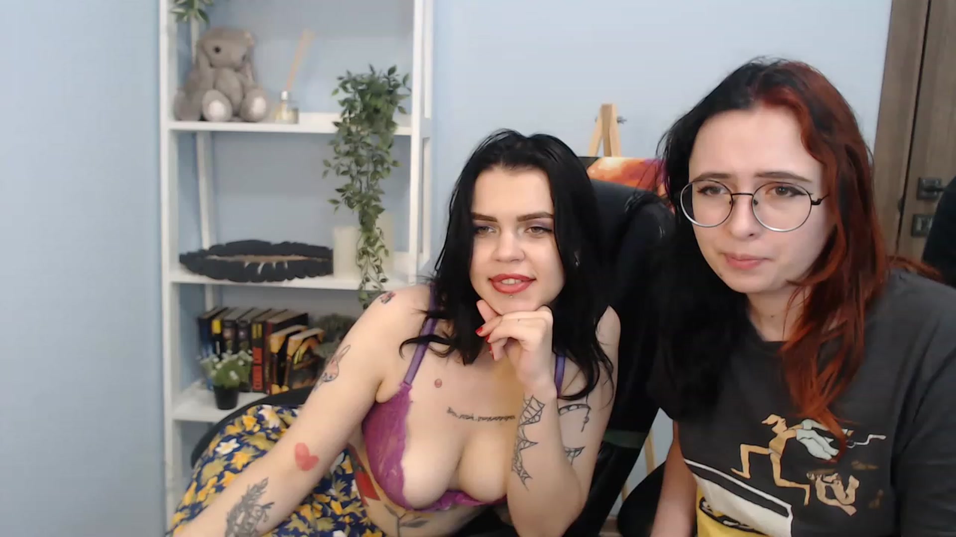 Gallery image thumbnail from NicolyRio's myfreecams stream on, 07/03/2023, 11:20 image 3 of 20