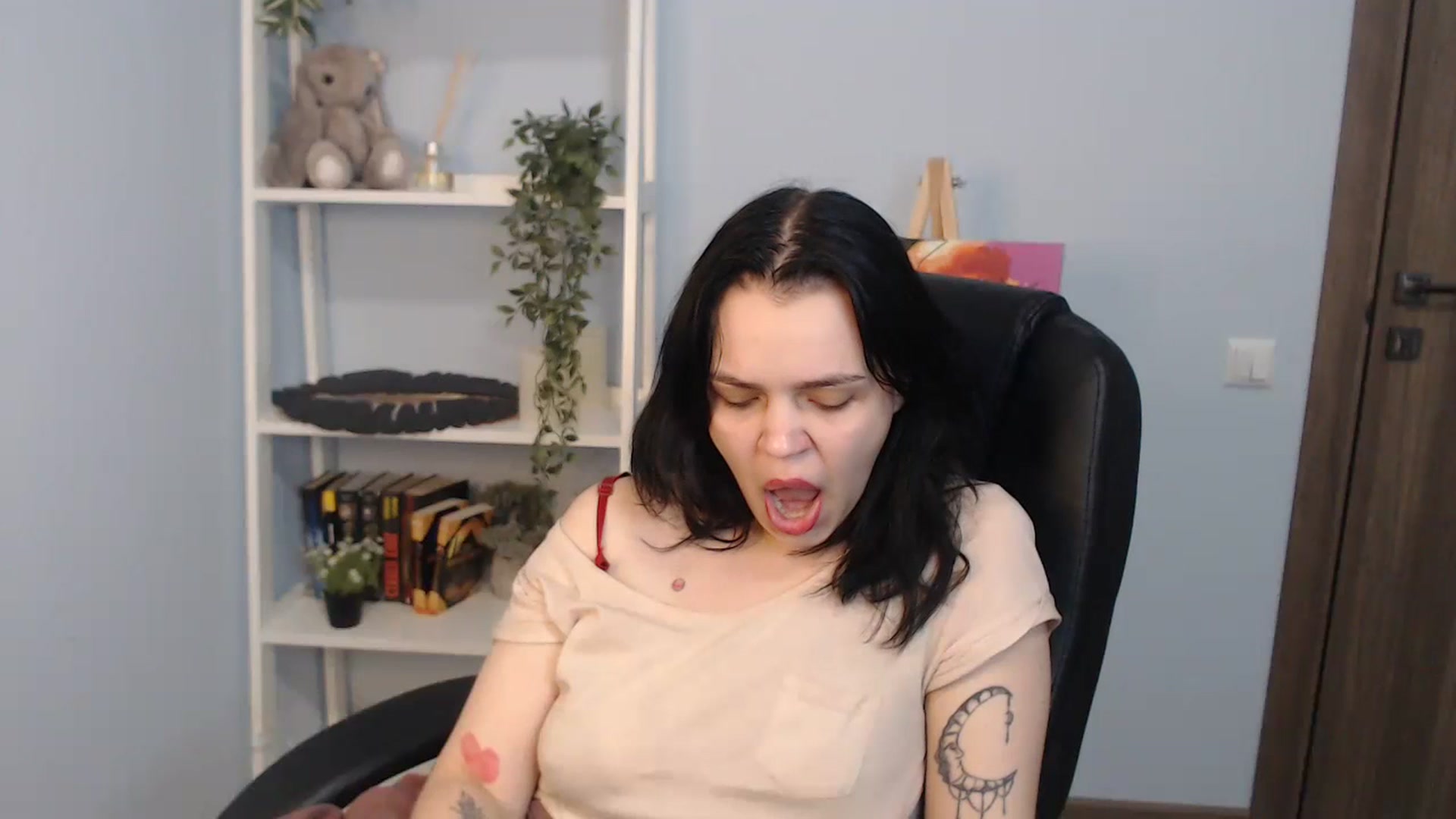Gallery image thumbnail from NicolyRio's myfreecams stream on, 07/10/2023, 09:06 image 12 of 20