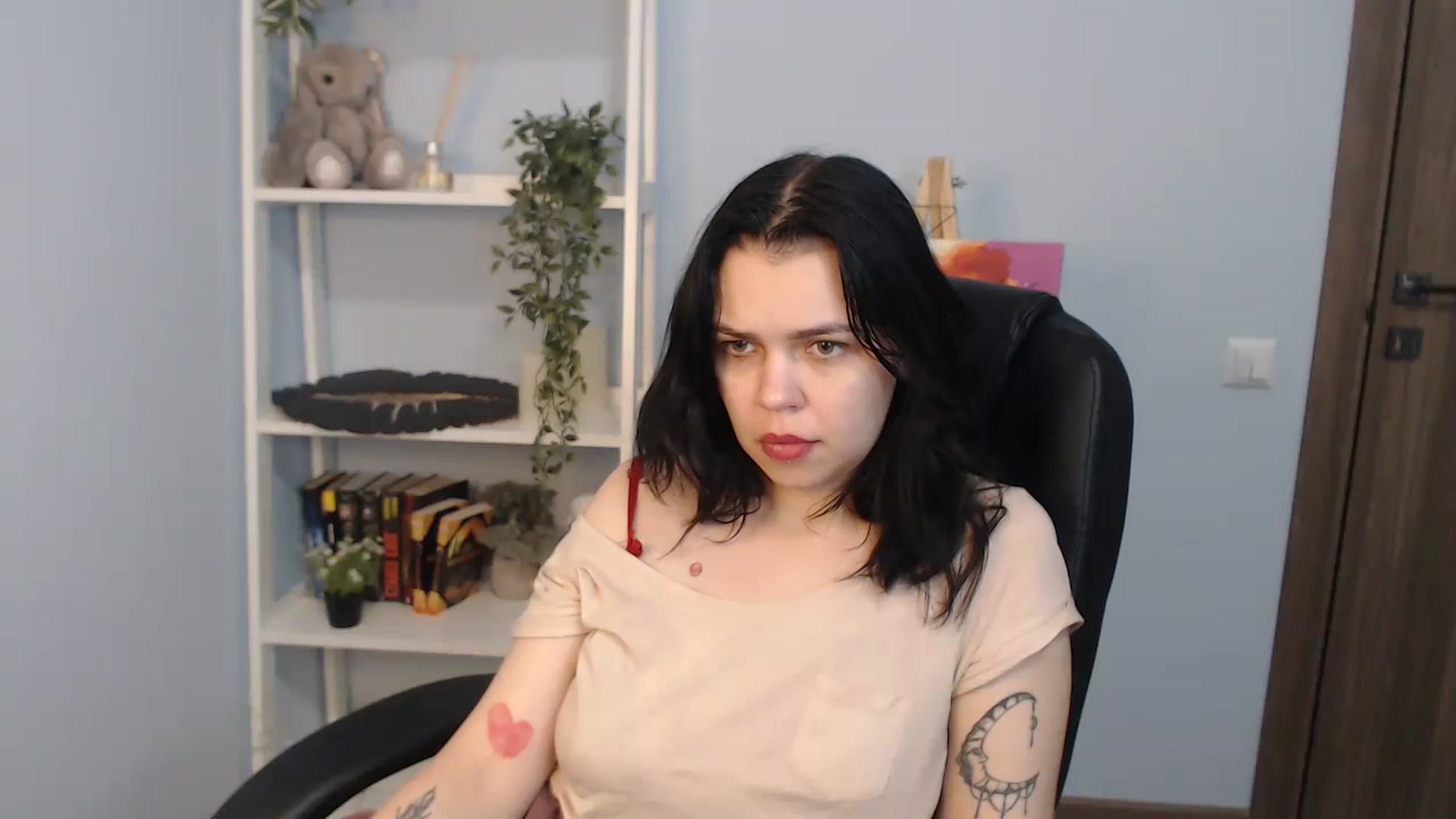 Gallery image thumbnail from NicolyRio's myfreecams stream on, 07/10/2023, 09:06 image 17 of 20