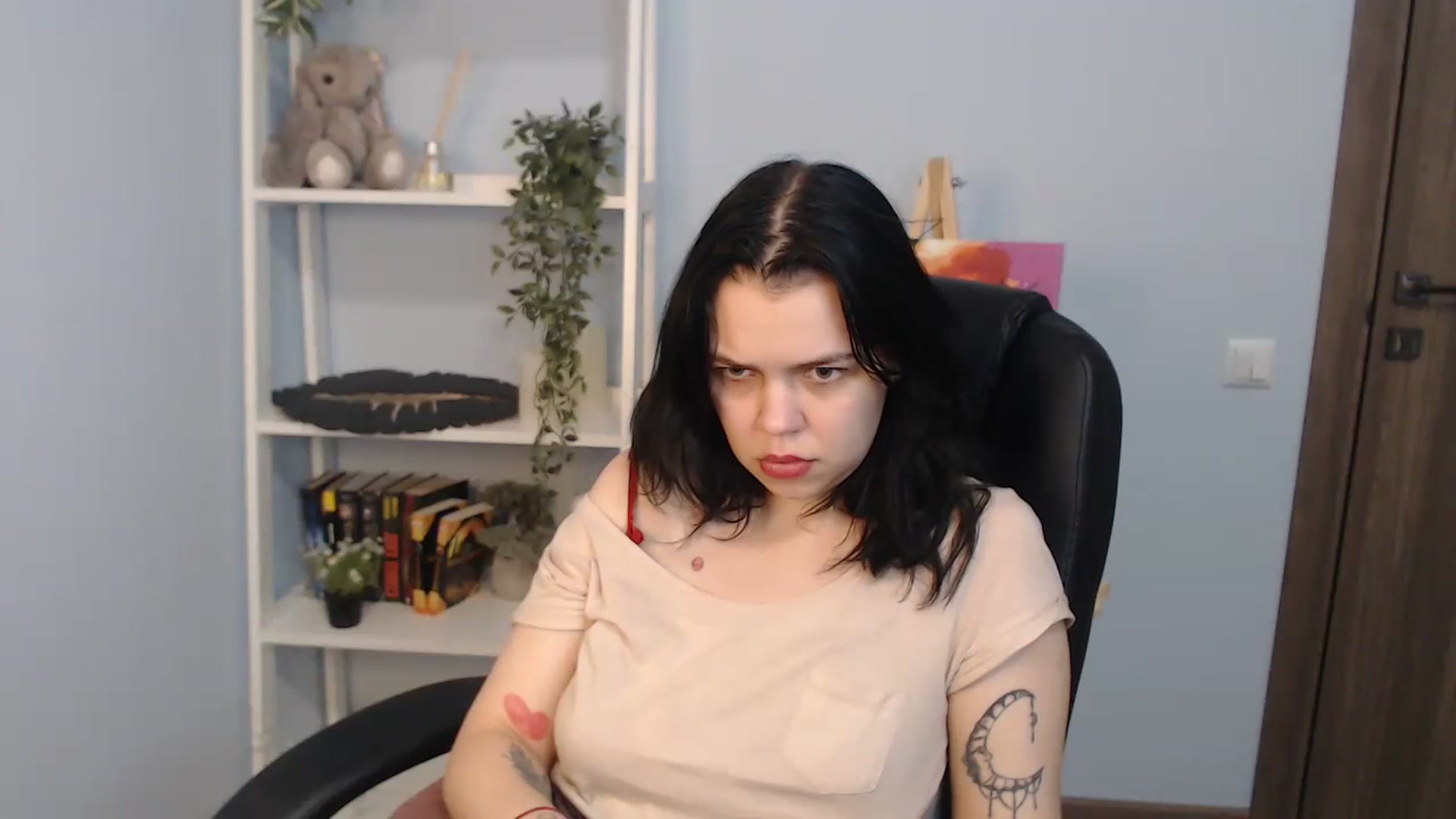 Gallery image thumbnail from NicolyRio's myfreecams stream on, 07/10/2023, 09:06 image 14 of 20