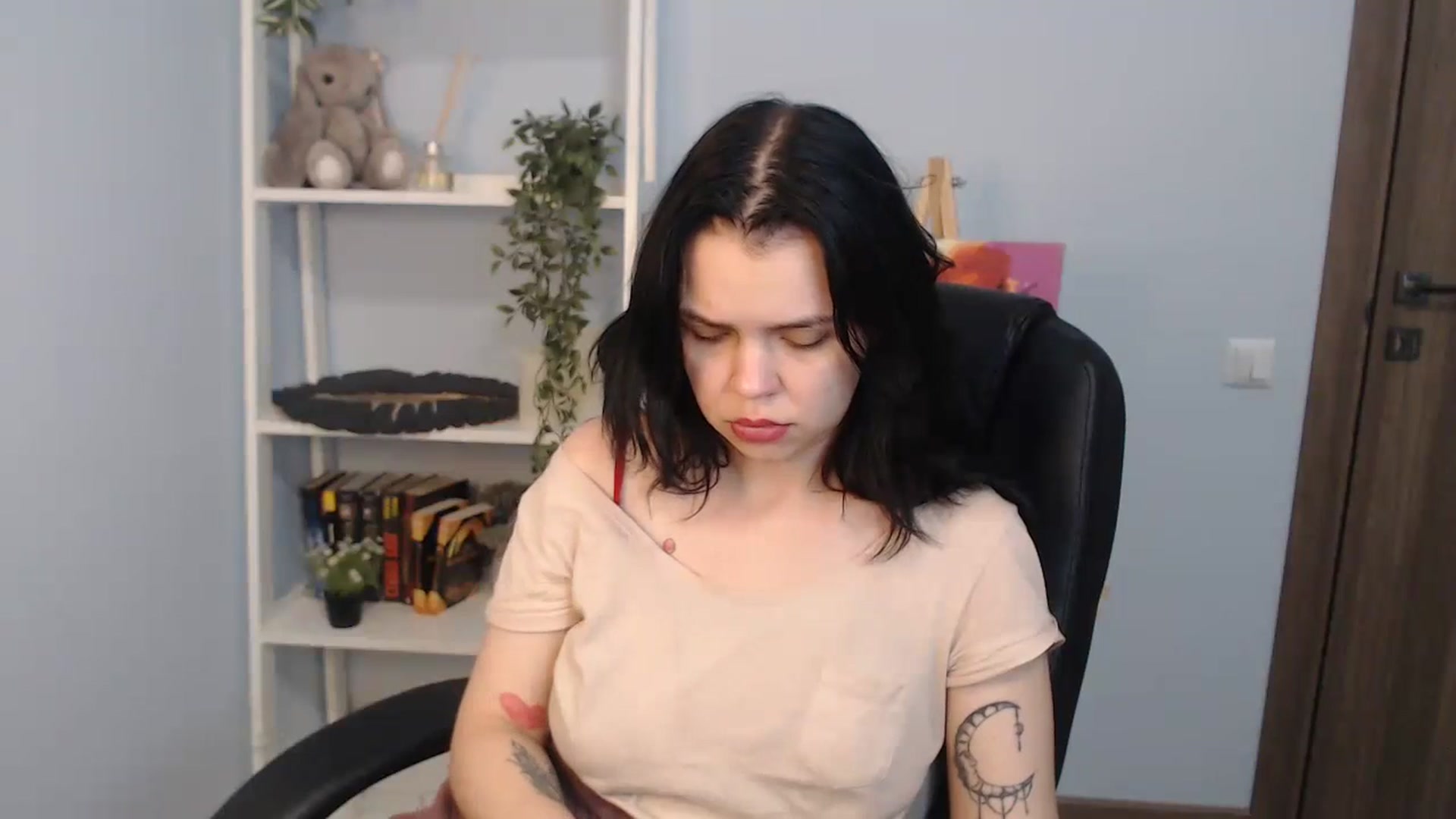 Gallery image thumbnail from NicolyRio's myfreecams stream on, 07/10/2023, 09:06 image 19 of 20