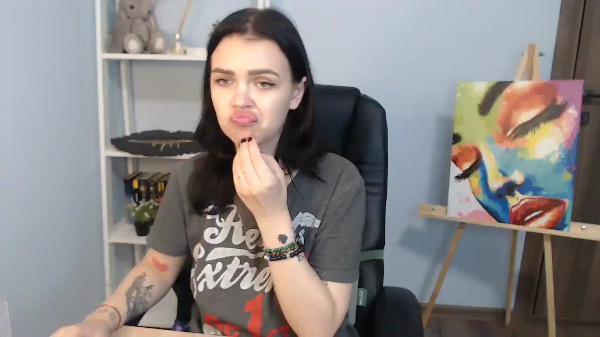 Gallery image thumbnail from NicolyRio's myfreecams stream on, 07/27/2023, 12:54 image 14 of 20