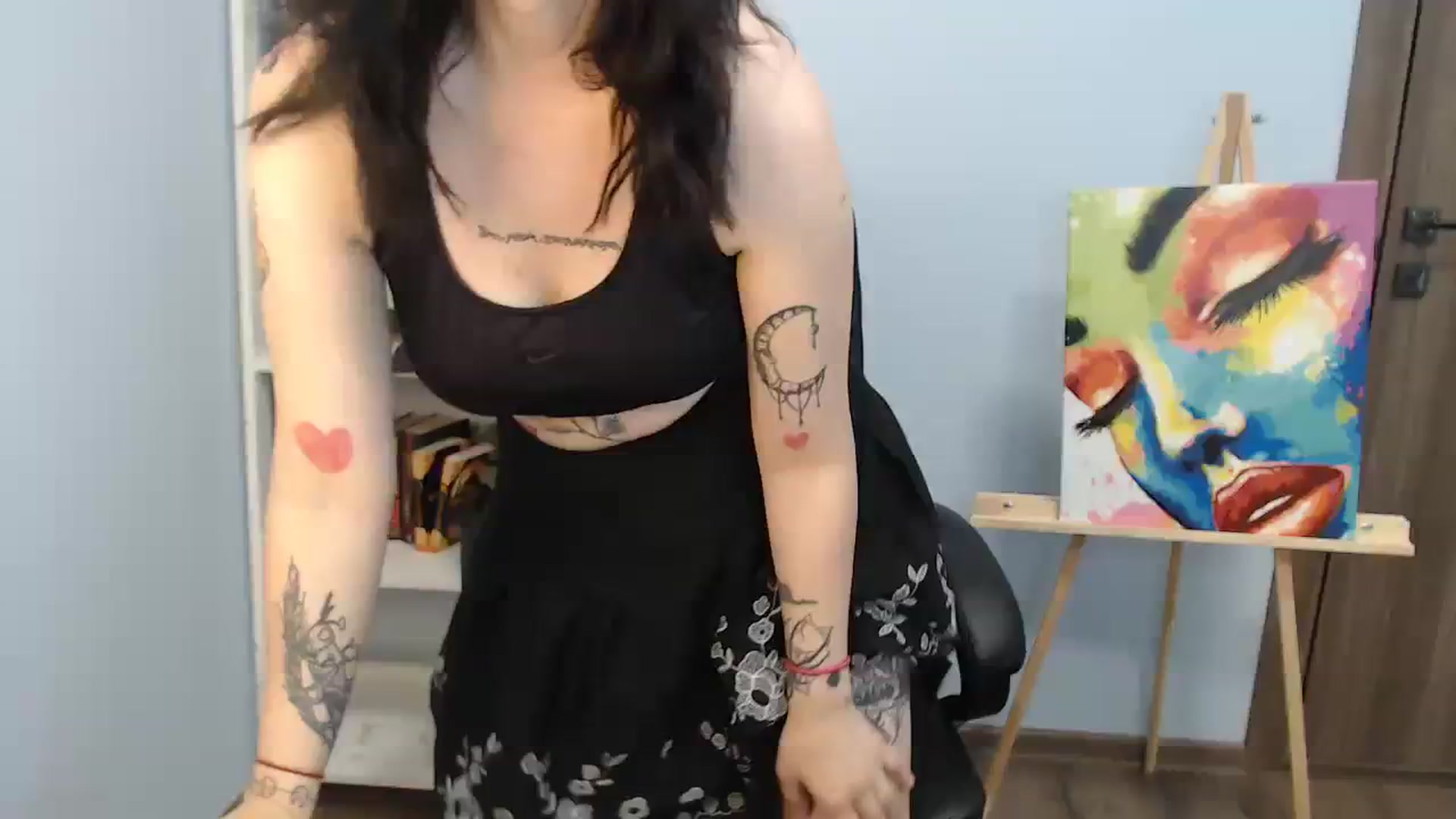 Gallery image thumbnail from NicolyRio's myfreecams stream on, 08/04/2023, 12:21 image 9 of 20