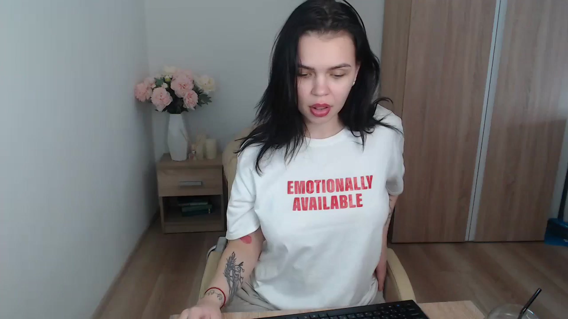 Gallery image thumbnail from NicolyRio's myfreecams stream on, 08/29/2023, 11:13 image 1 of 20