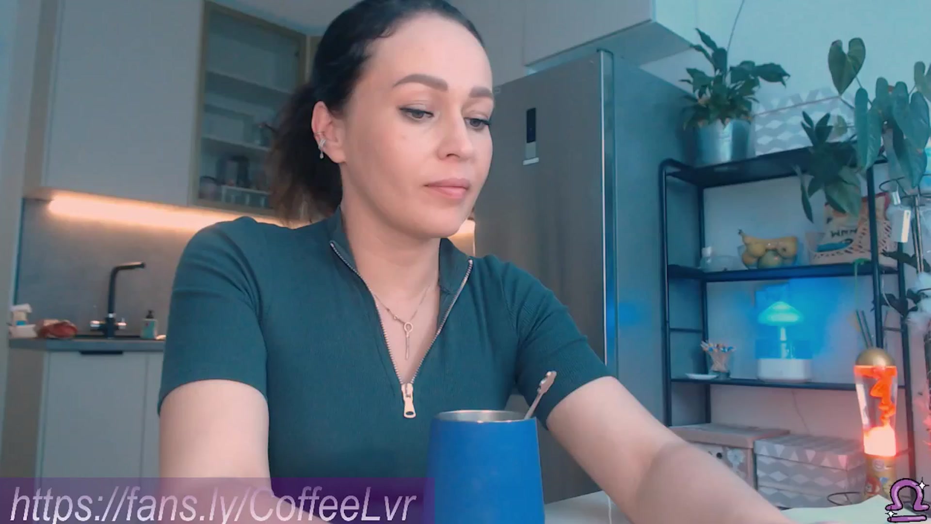 Gallery image thumbnail from NightBrew's myfreecams stream on, 06/19/2025, 14:15 image 4 of 20