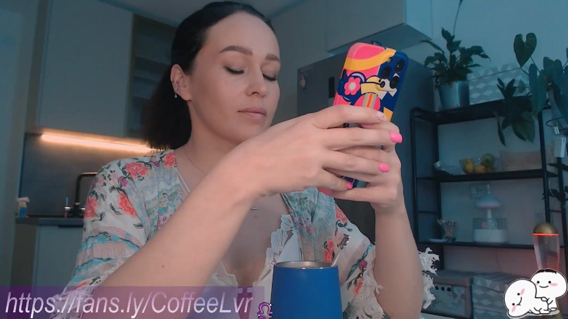 Gallery image thumbnail from NightBrew's myfreecams stream on, 06/26/2025, 16:14 image 3 of 20