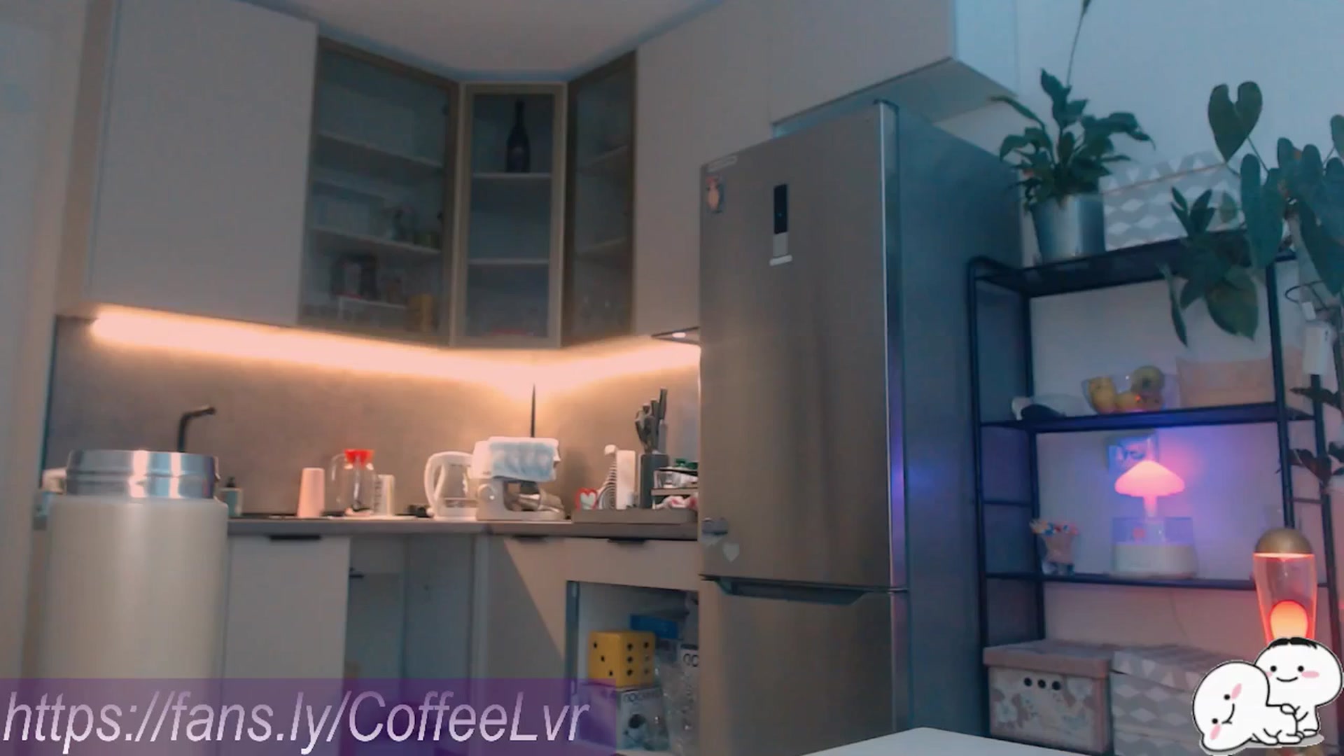 Gallery image thumbnail from NightBrew's myfreecams stream on, 06/28/2025, 24:37 image 13 of 20