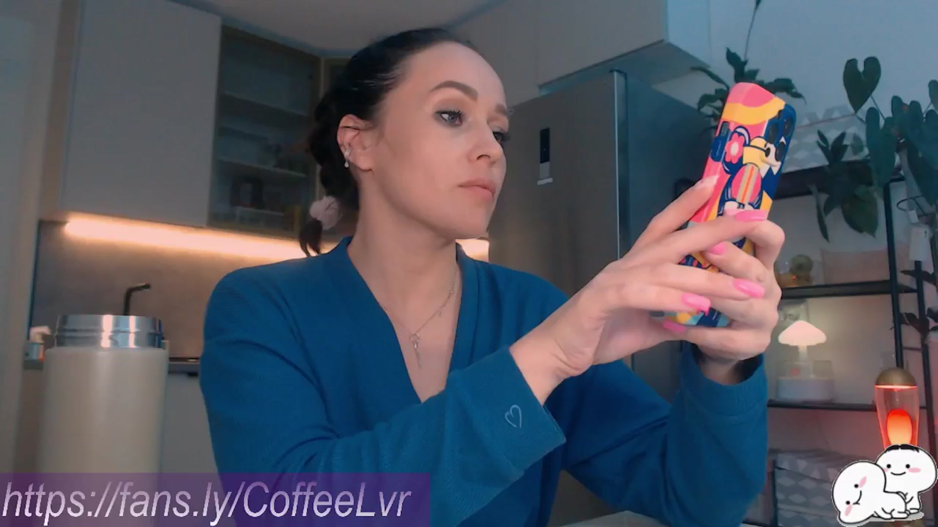 Gallery image thumbnail from NightBrew's myfreecams stream on, 06/28/2025, 24:37 image 7 of 20