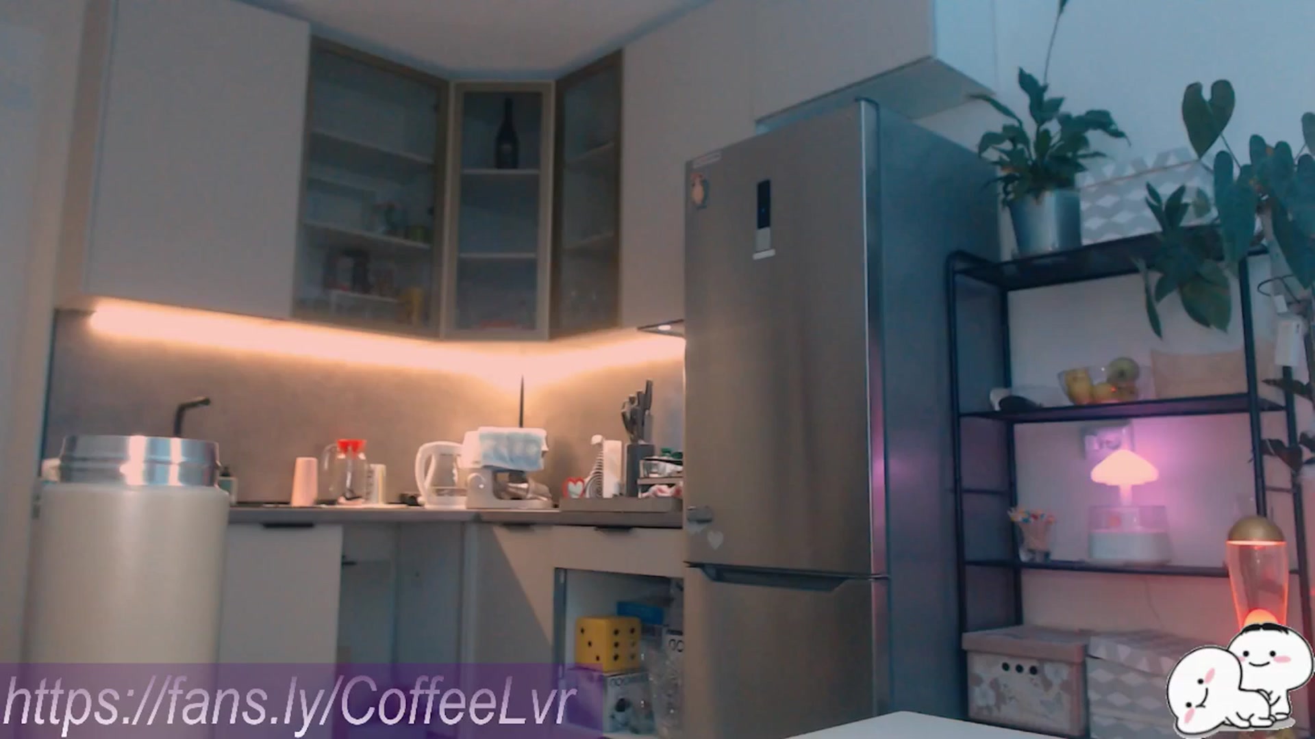 Gallery image thumbnail from NightBrew's myfreecams stream on, 06/28/2025, 24:37 image 16 of 20
