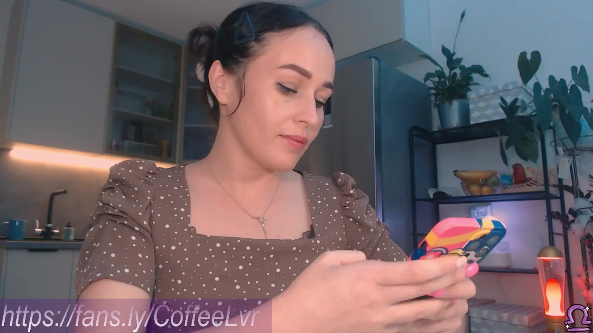 Gallery image thumbnail from NightBrew's myfreecams stream on, 06/30/2025, 22:34 image 14 of 20