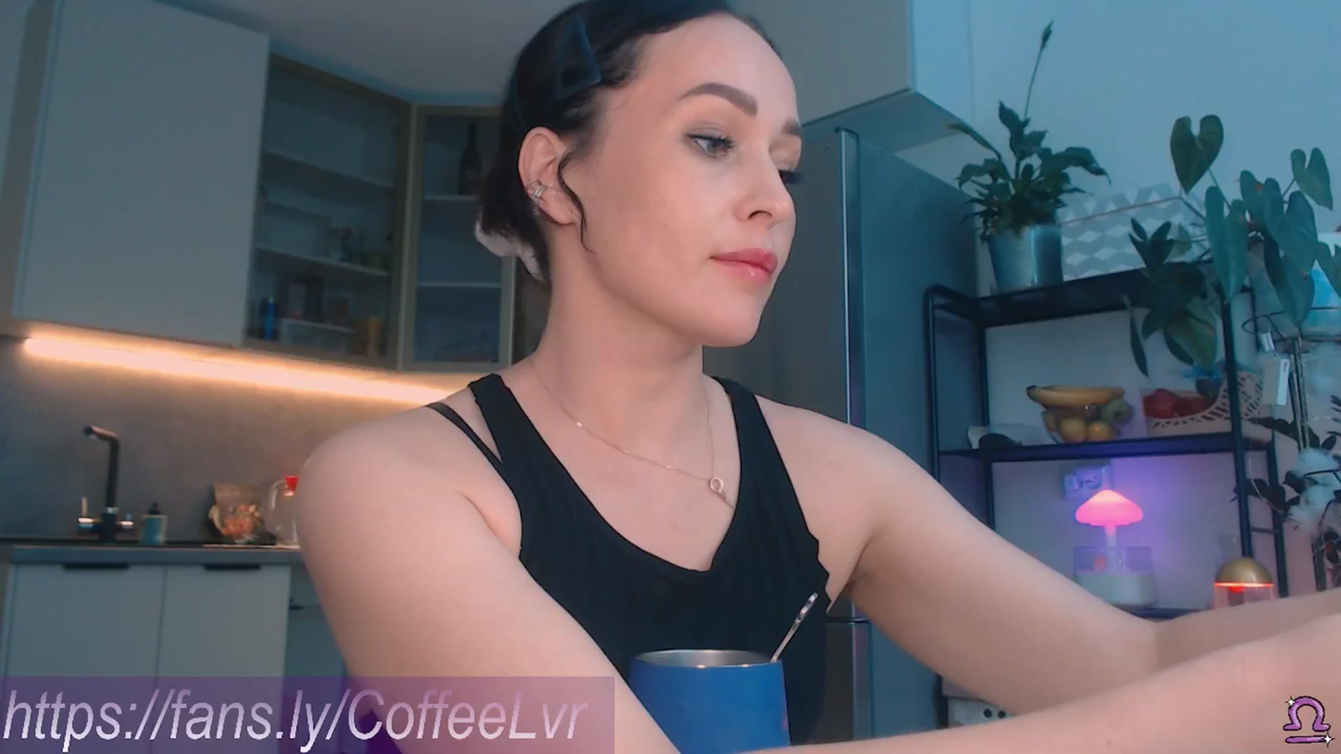 Gallery image thumbnail from NightBrew's myfreecams stream on, 07/01/2025, 18:39 image 11 of 20