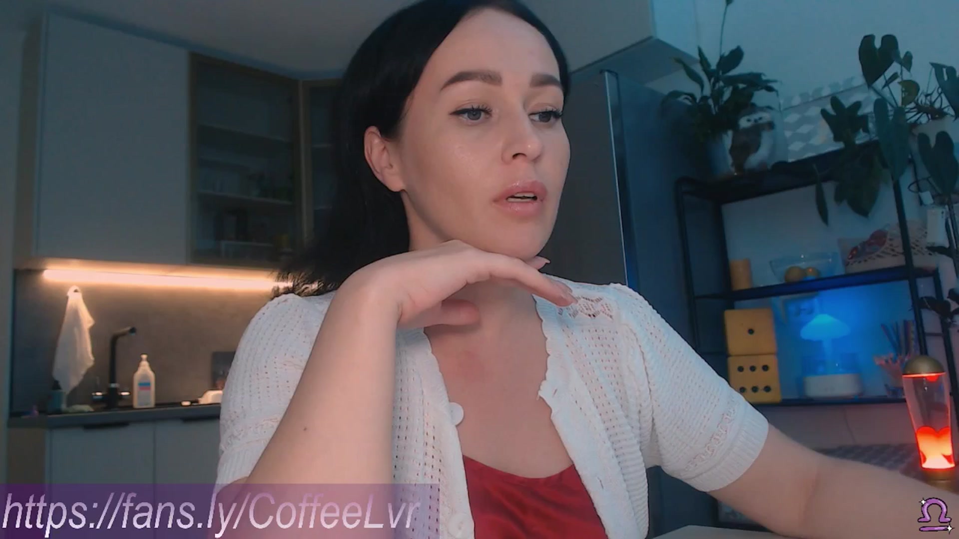 Gallery image thumbnail from NightBrew's myfreecams stream on, 07/31/2025, 18:40 image 19 of 20