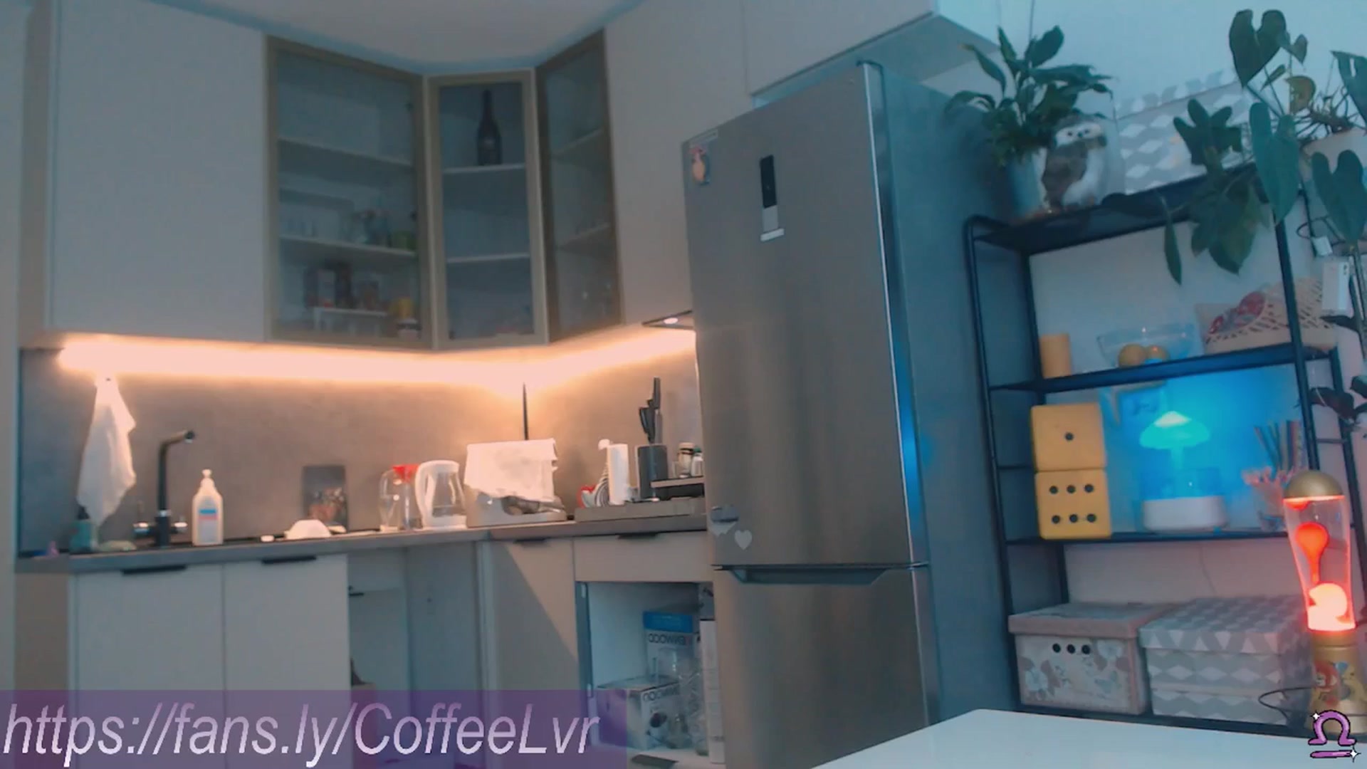 Gallery image thumbnail from NightBrew's myfreecams stream on, 07/31/2025, 18:40 image 13 of 20