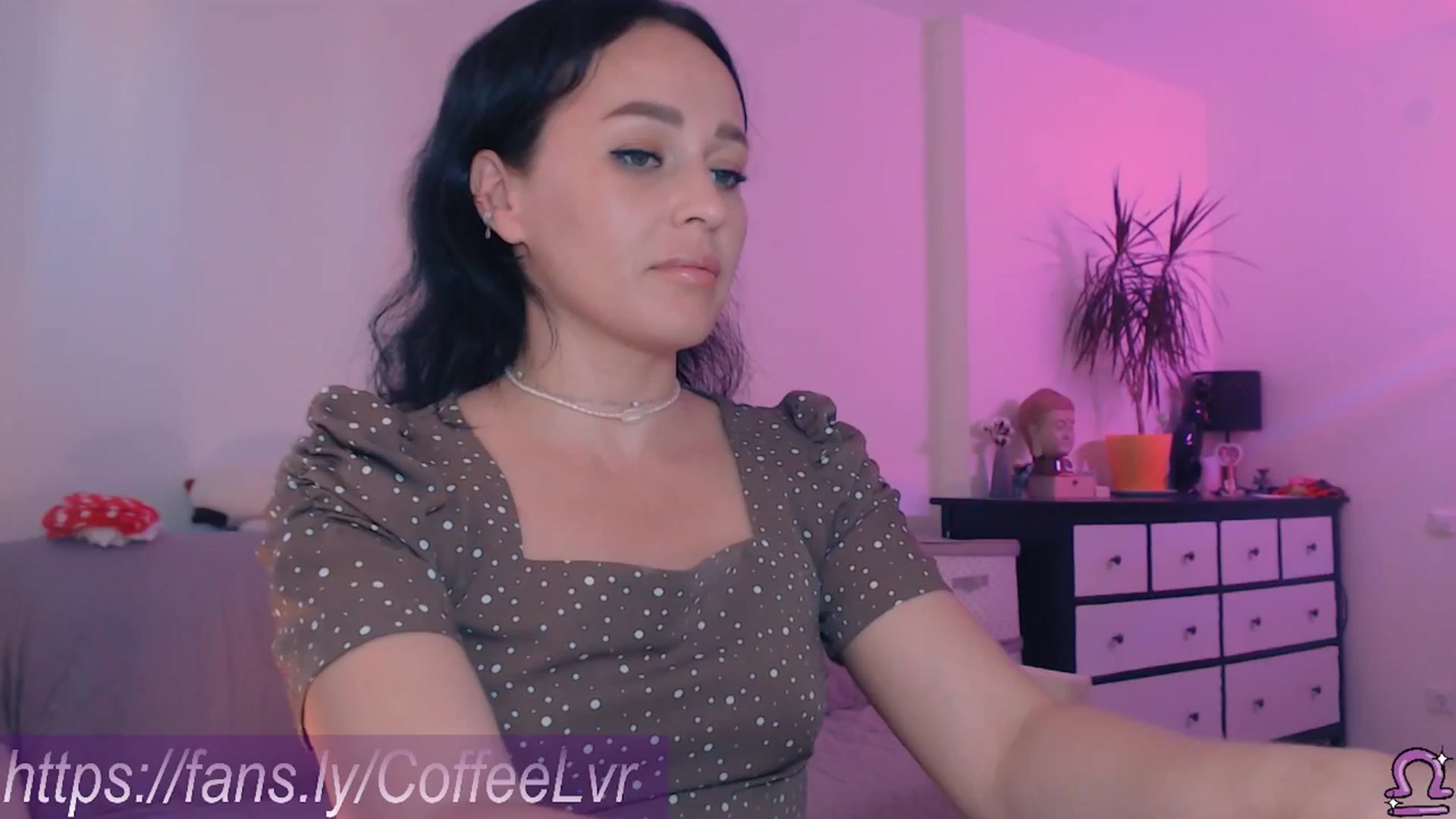 Gallery image thumbnail from NightBrew's myfreecams stream on, 08/12/2025, 17:13 image 11 of 20