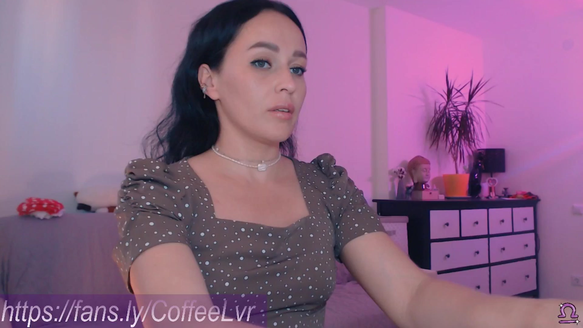 Gallery image thumbnail from NightBrew's myfreecams stream on, 08/12/2025, 17:13 image 7 of 20