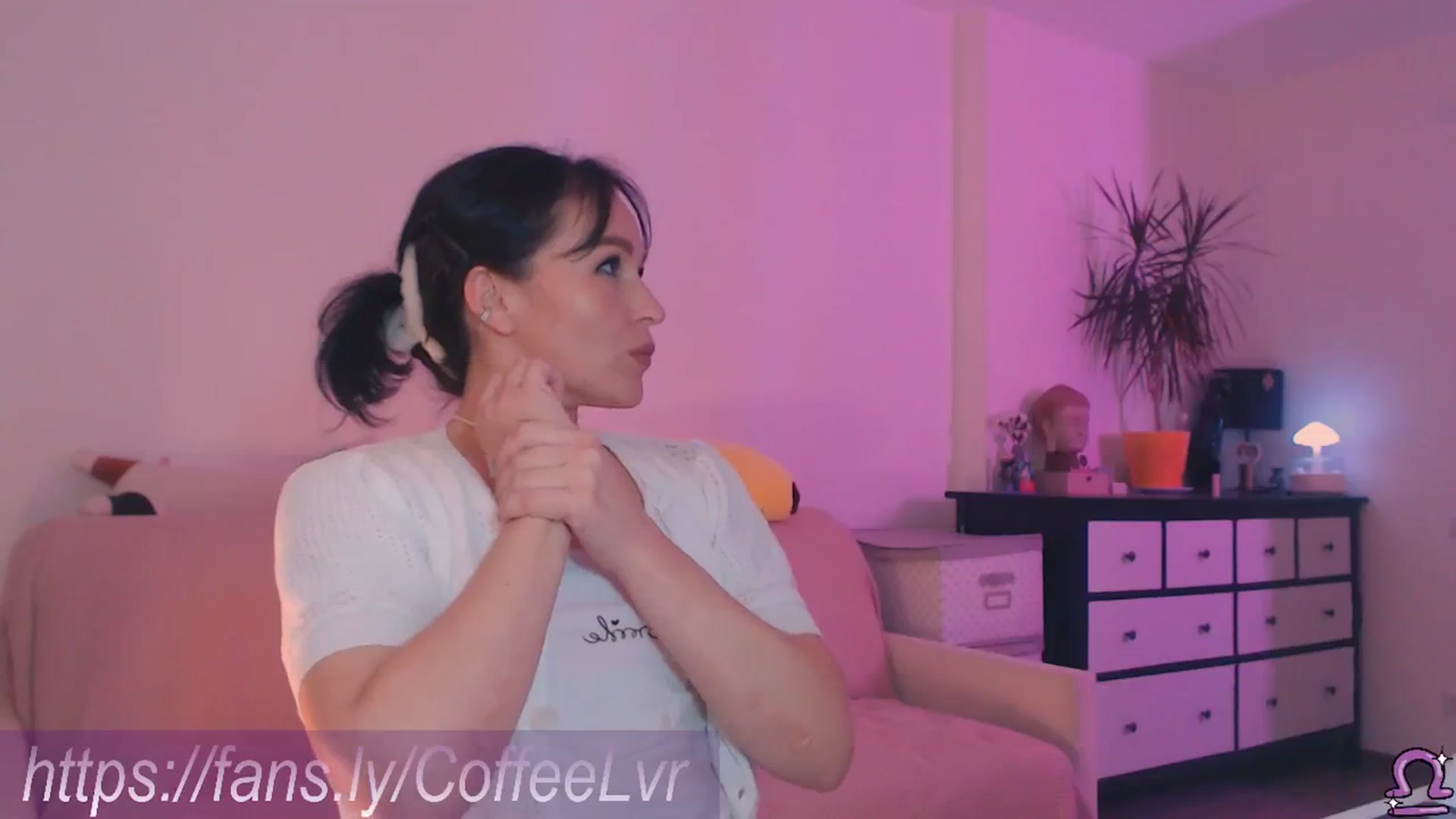 Gallery image thumbnail from NightBrew's myfreecams stream on, 08/26/2025, 20:39 image 12 of 20
