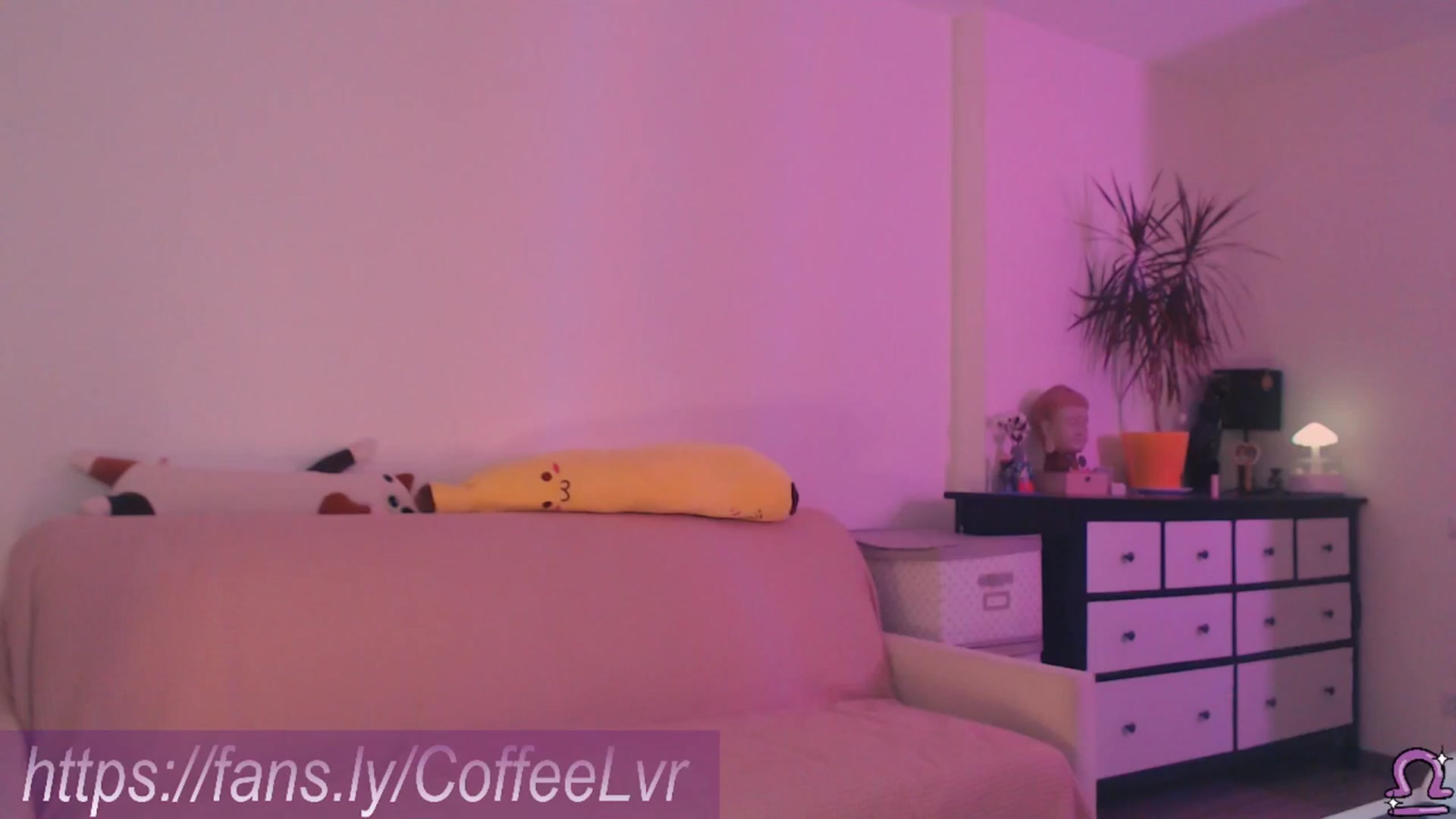 Gallery image thumbnail from NightBrew's myfreecams stream on, 08/26/2025, 20:39 image 2 of 20
