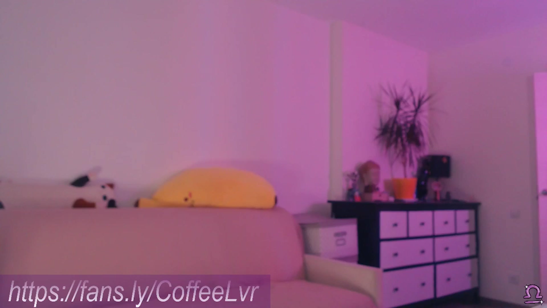 Gallery image thumbnail from NightBrew's myfreecams stream on, 08/30/2025, 20:07 image 13 of 20