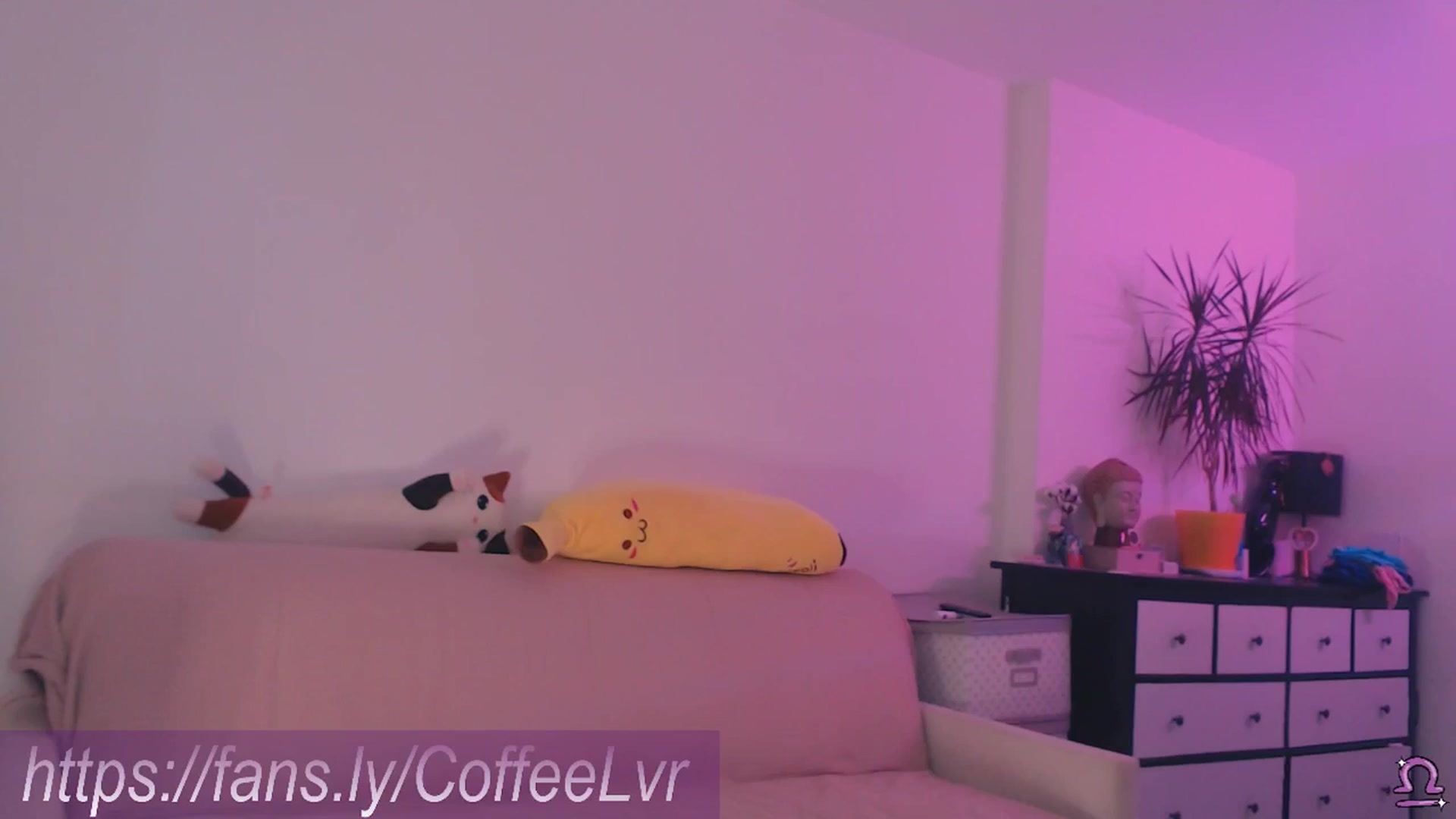 Gallery image thumbnail from NightBrew's myfreecams stream on, 08/31/2025, 16:13 image 6 of 20