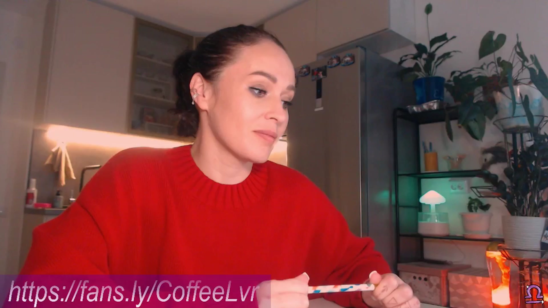 Gallery image thumbnail from NightBrew's myfreecams stream on, 09/22/2025, 16:51 image 9 of 20