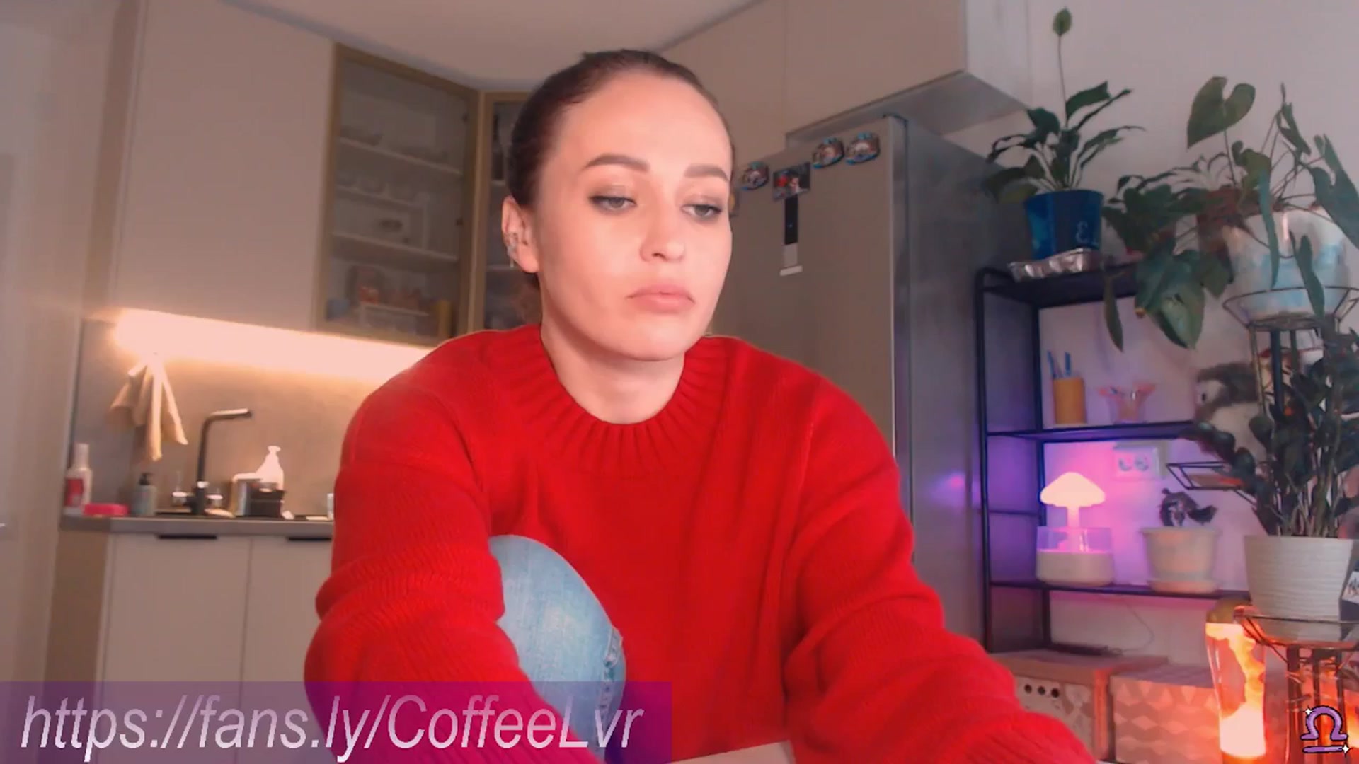 Gallery image thumbnail from NightBrew's myfreecams stream on, 09/22/2025, 16:51 image 14 of 20