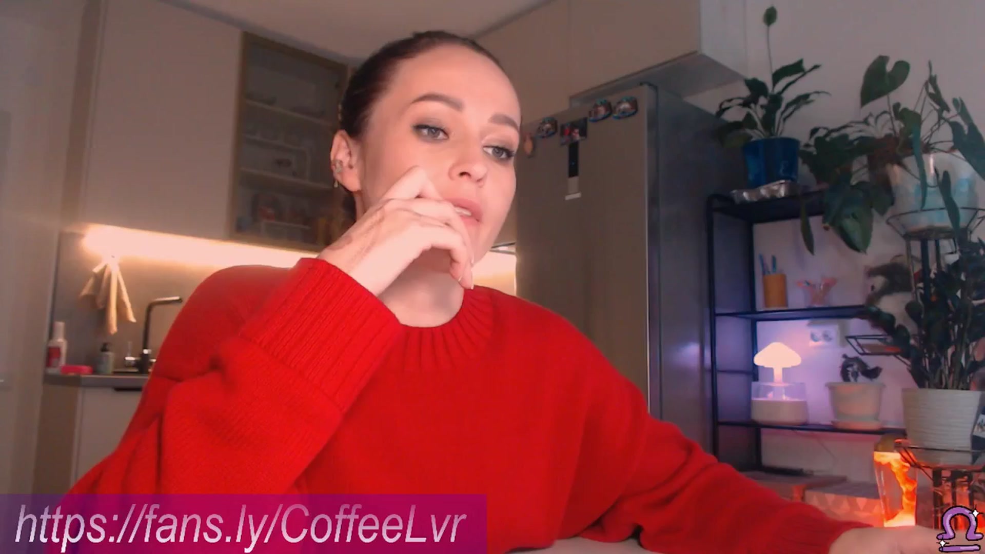 Gallery image thumbnail from NightBrew's myfreecams stream on, 09/22/2025, 16:51 image 10 of 20