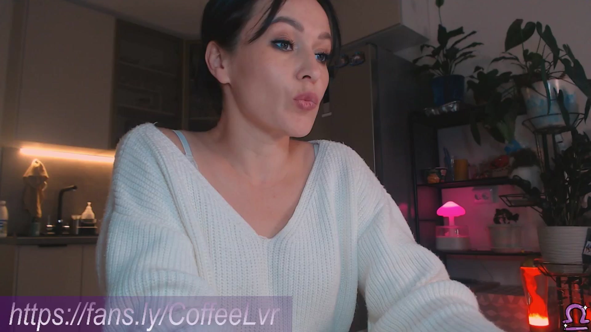 Gallery image thumbnail from NightBrew's myfreecams stream on, 09/26/2025, 17:41 image 1 of 20