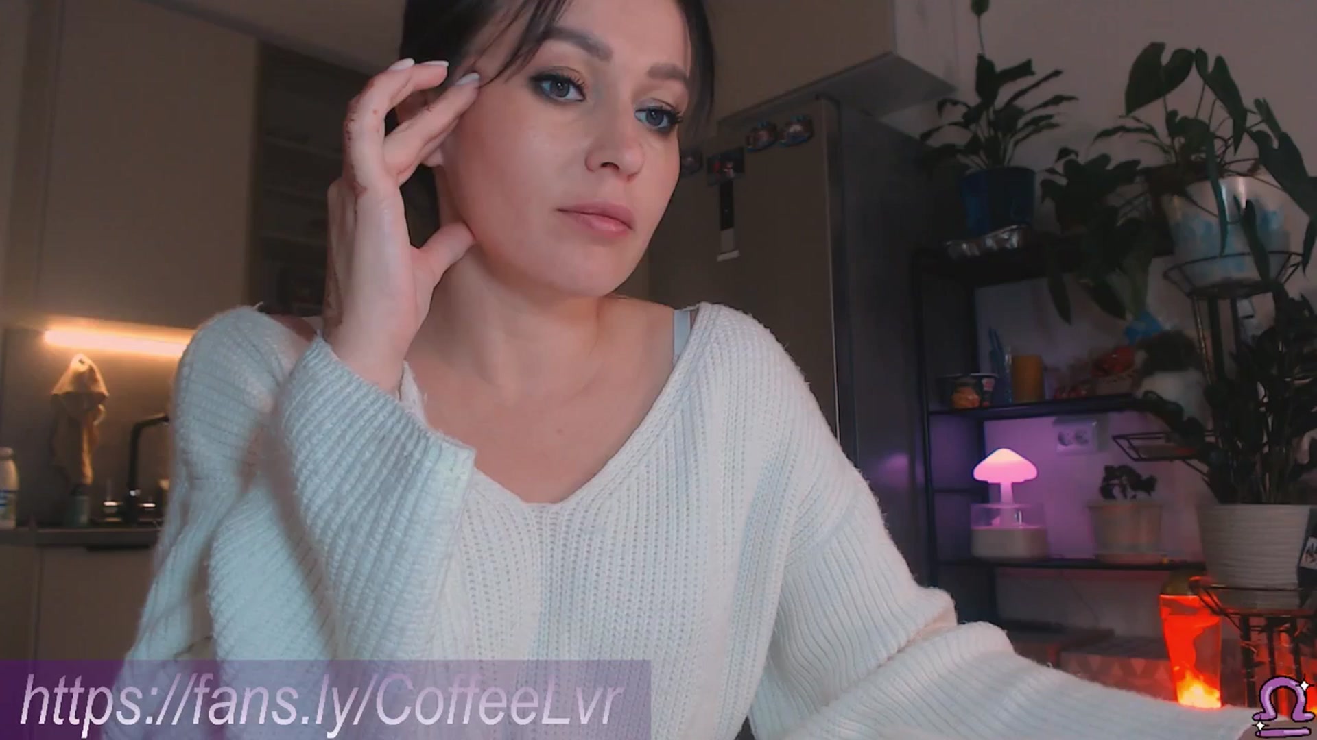 Gallery image thumbnail from NightBrew's myfreecams stream on, 09/26/2025, 17:41 image 14 of 20