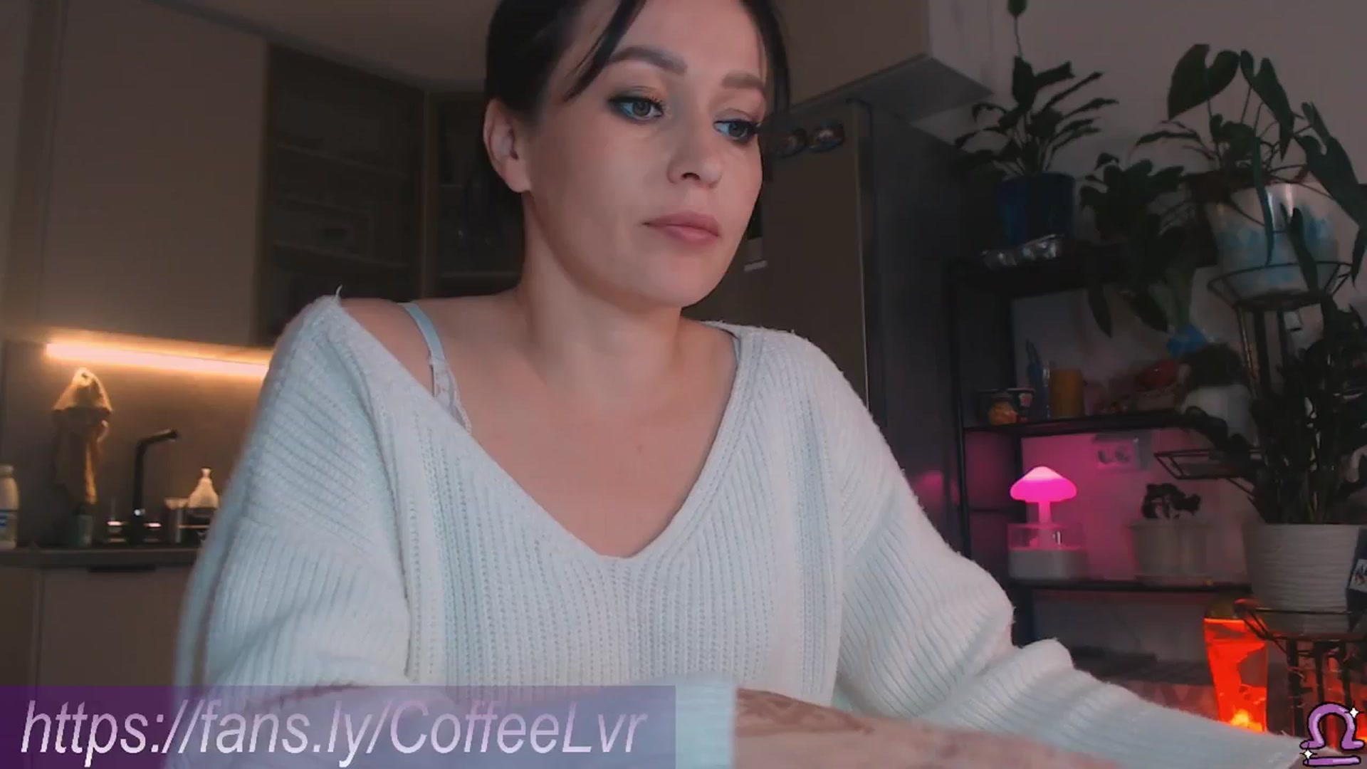 Gallery image thumbnail from NightBrew's myfreecams stream on, 09/26/2025, 17:41 image 2 of 20