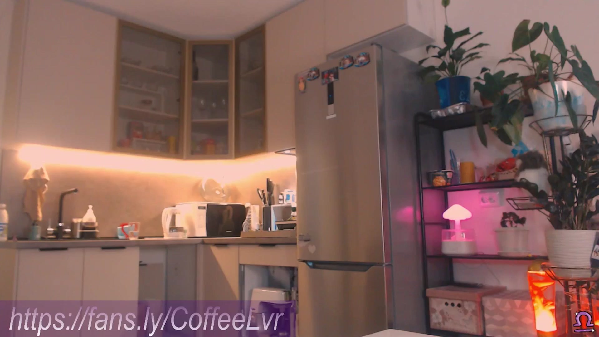 Gallery image thumbnail from NightBrew's myfreecams stream on, 09/26/2025, 17:41 image 3 of 20