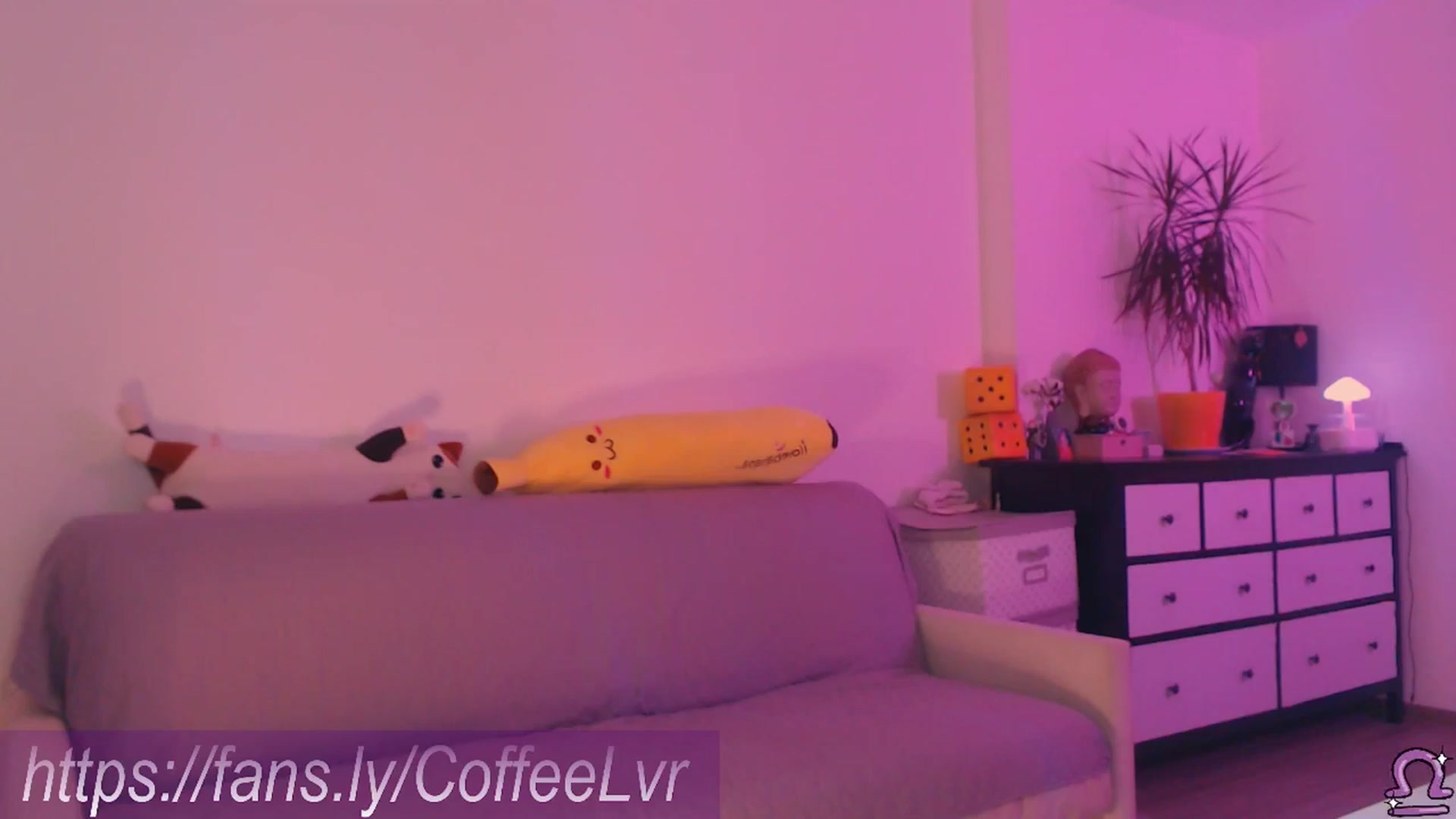 Gallery image thumbnail from NightBrew's myfreecams stream on, 09/28/2025, 17:58 image 18 of 20