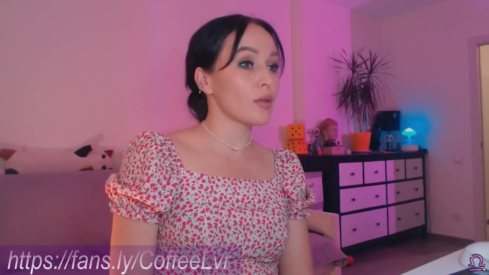 Gallery image thumbnail from NightBrew's myfreecams stream on, 09/29/2025, 16:00 image 14 of 20