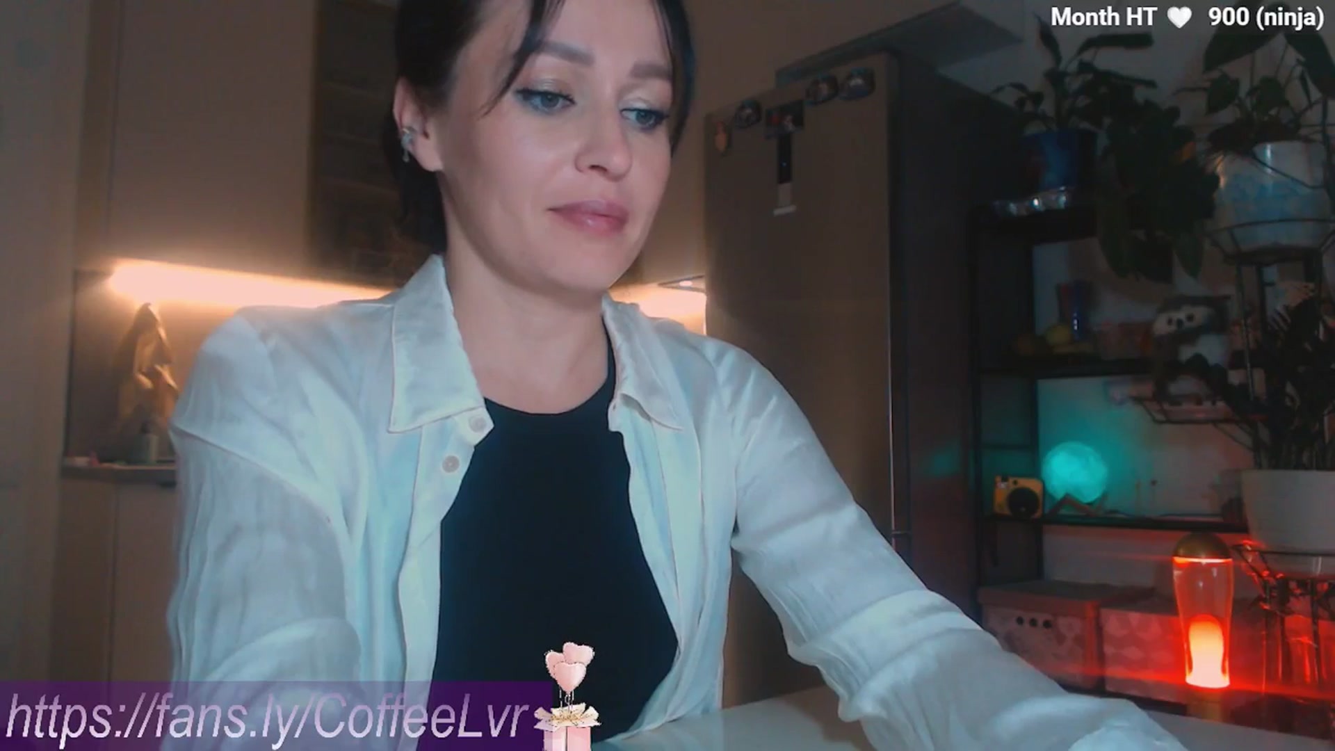 Gallery image thumbnail from NightBrew's myfreecams stream on, 10/06/2025, 20:52 image 8 of 20