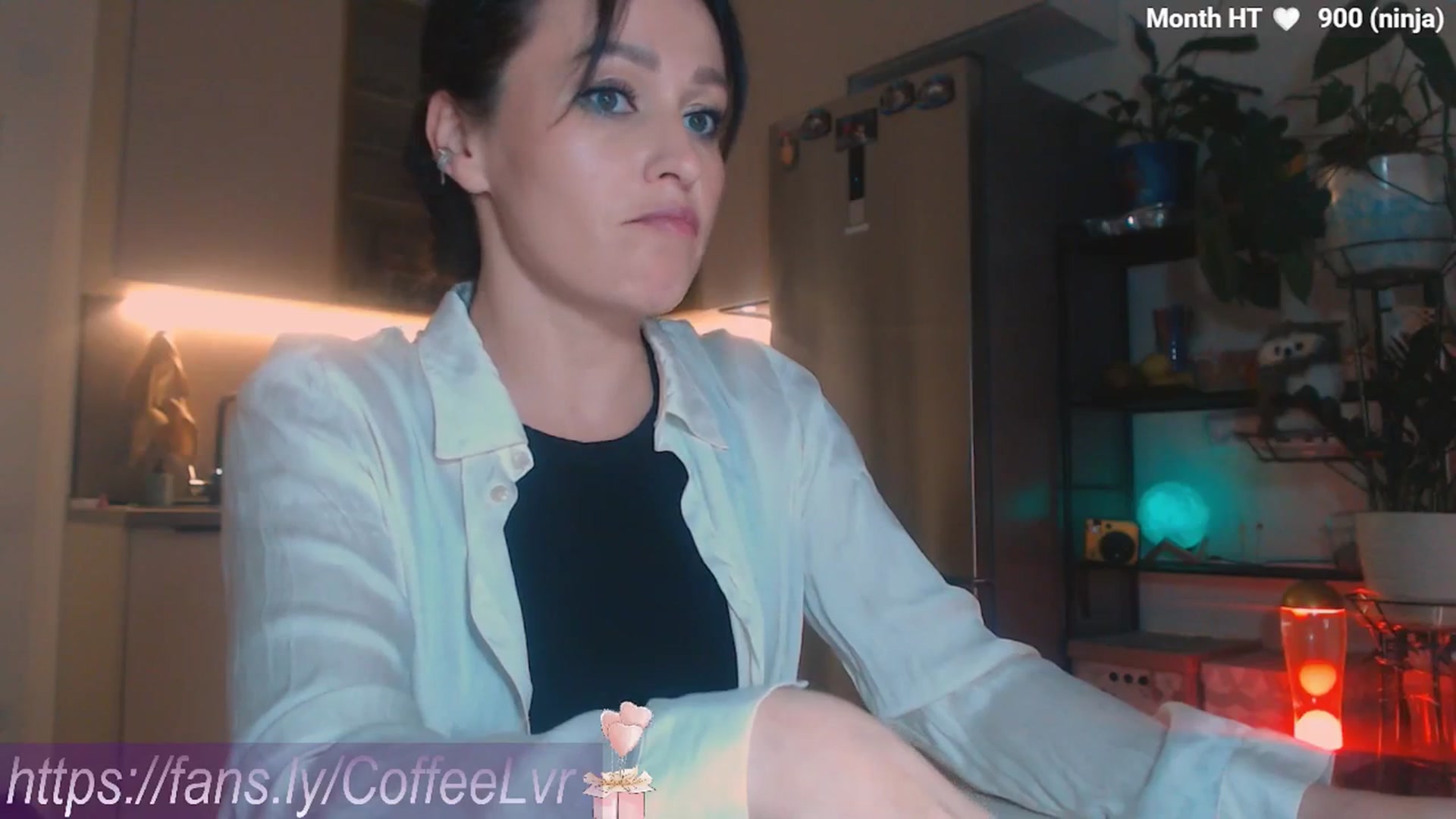 Gallery image thumbnail from NightBrew's myfreecams stream on, 10/06/2025, 20:52 image 3 of 20