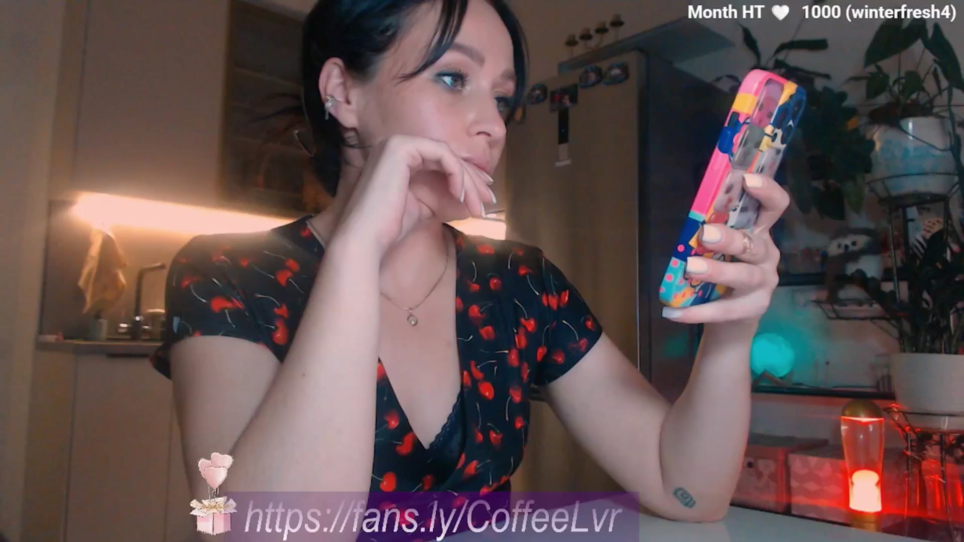 Gallery image thumbnail from NightBrew's myfreecams stream on, 10/08/2025, 18:32 image 9 of 20