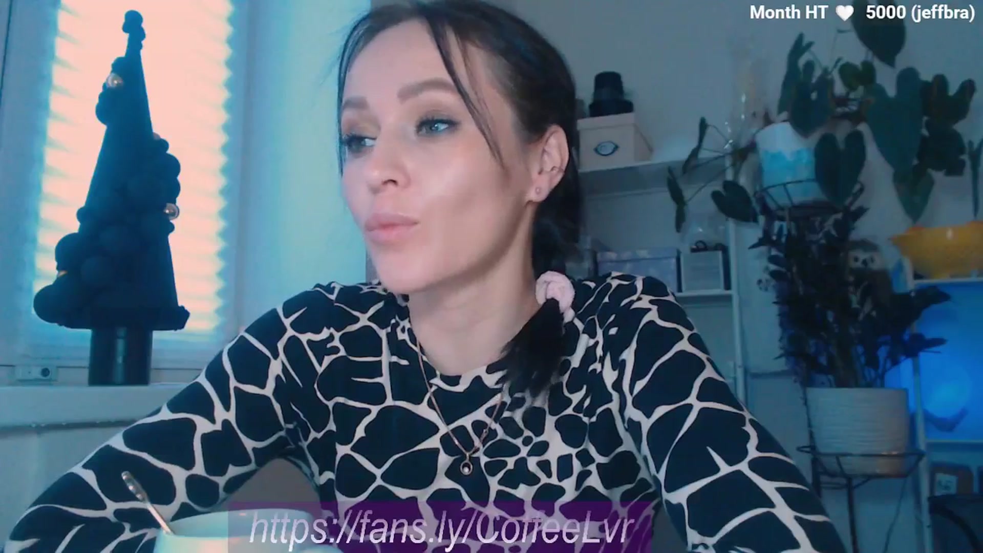 Gallery image thumbnail from NightBrew's myfreecams stream on, 12/24/2025, 12:36 image 14 of 20