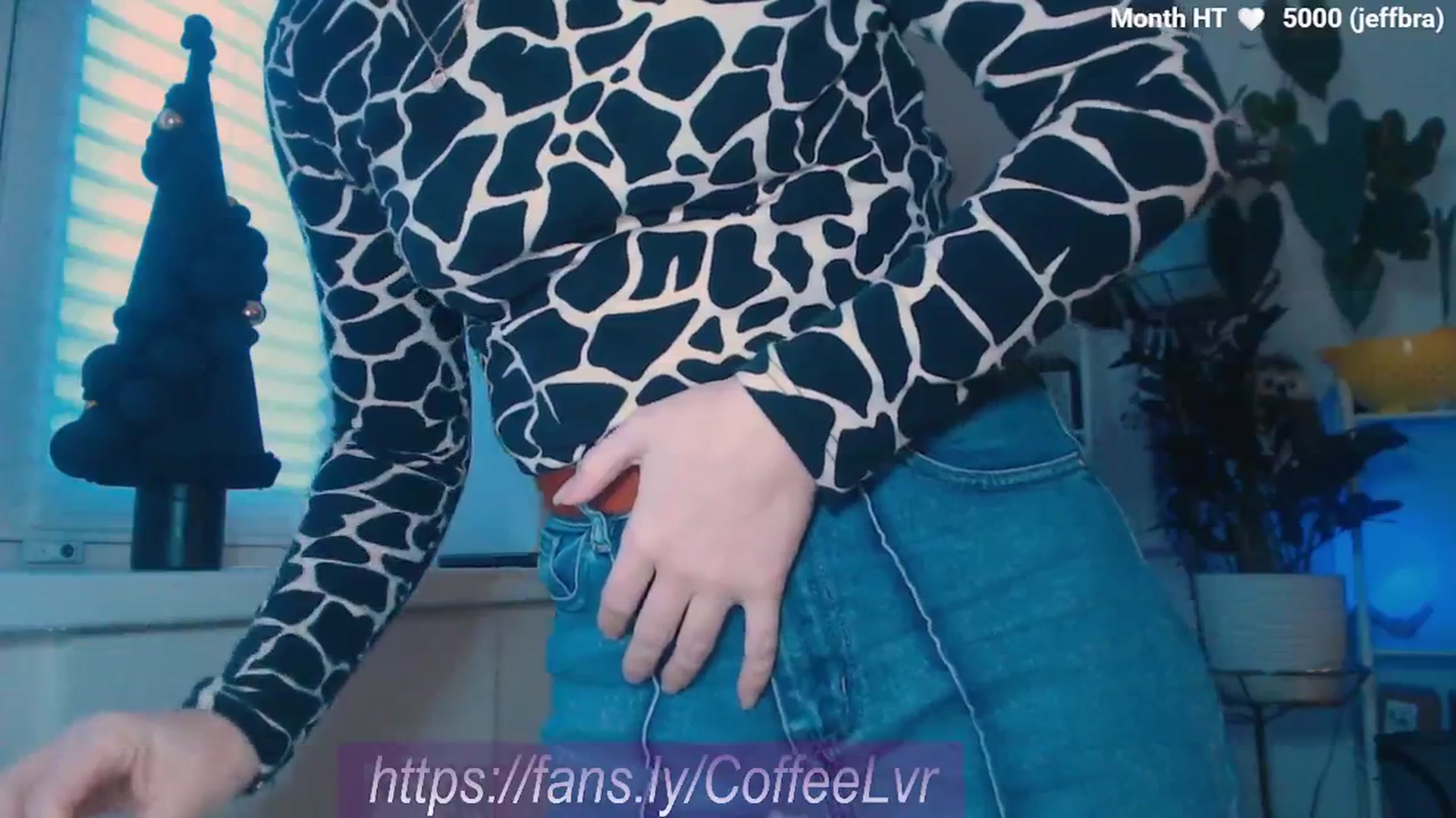 Gallery image thumbnail from NightBrew's myfreecams stream on, 12/24/2025, 12:36 image 18 of 20