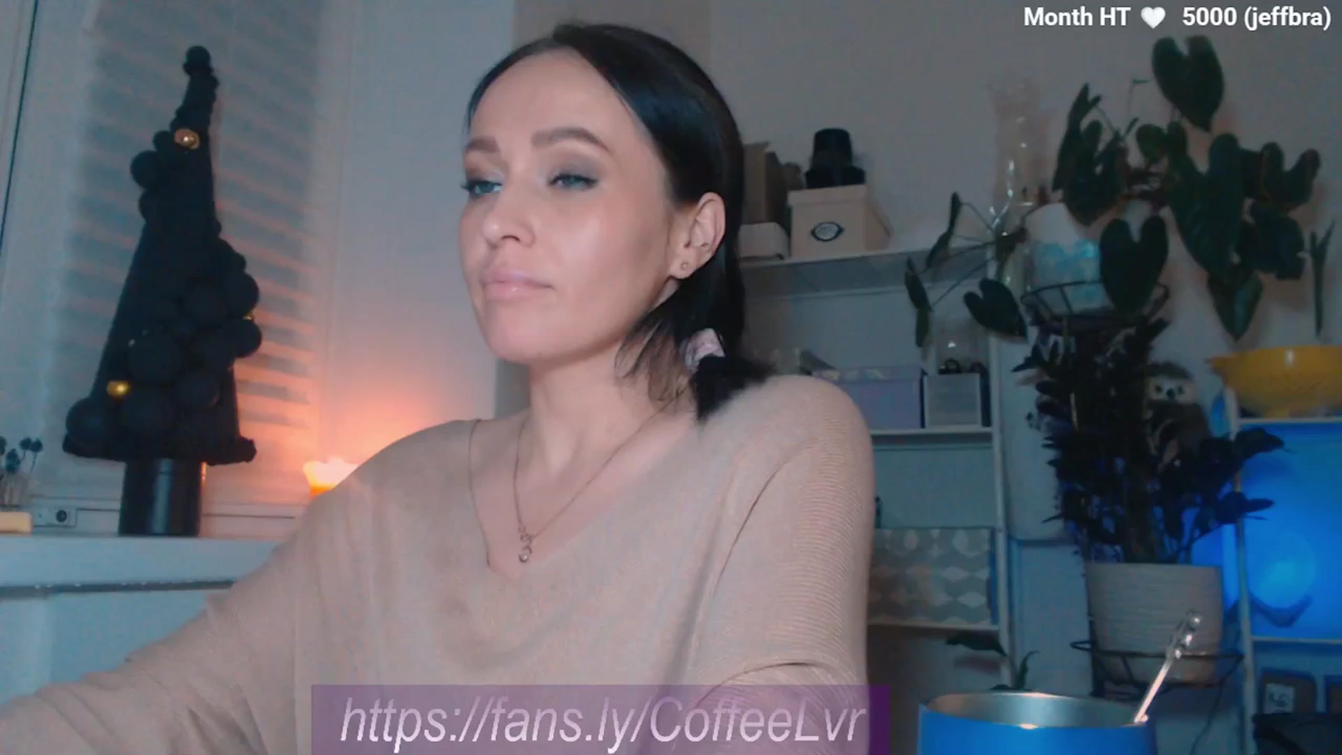 Gallery image thumbnail from NightBrew's myfreecams stream on, 12/25/2025, 20:39 image 8 of 20