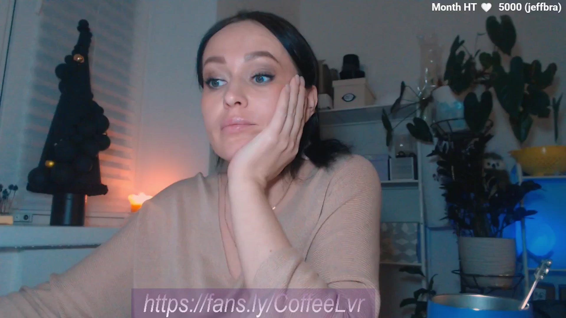Gallery image thumbnail from NightBrew's myfreecams stream on, 12/25/2025, 20:39 image 10 of 20