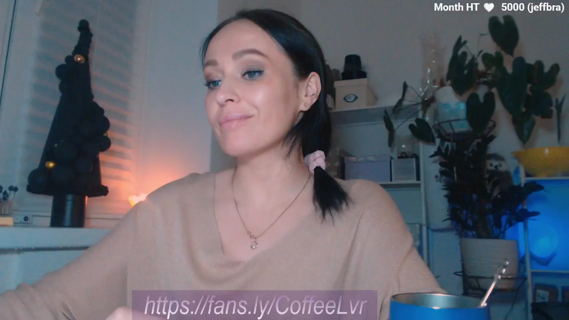 Gallery image thumbnail from NightBrew's myfreecams stream on, 12/25/2025, 20:39 image 7 of 20