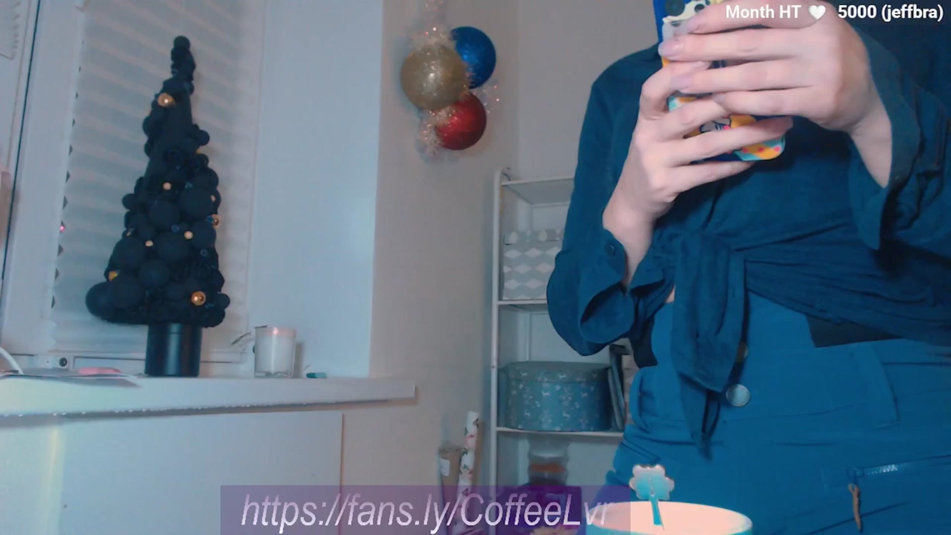 Gallery image thumbnail from NightBrew's myfreecams stream on, 12/31/2025, 19:11 image 4 of 20